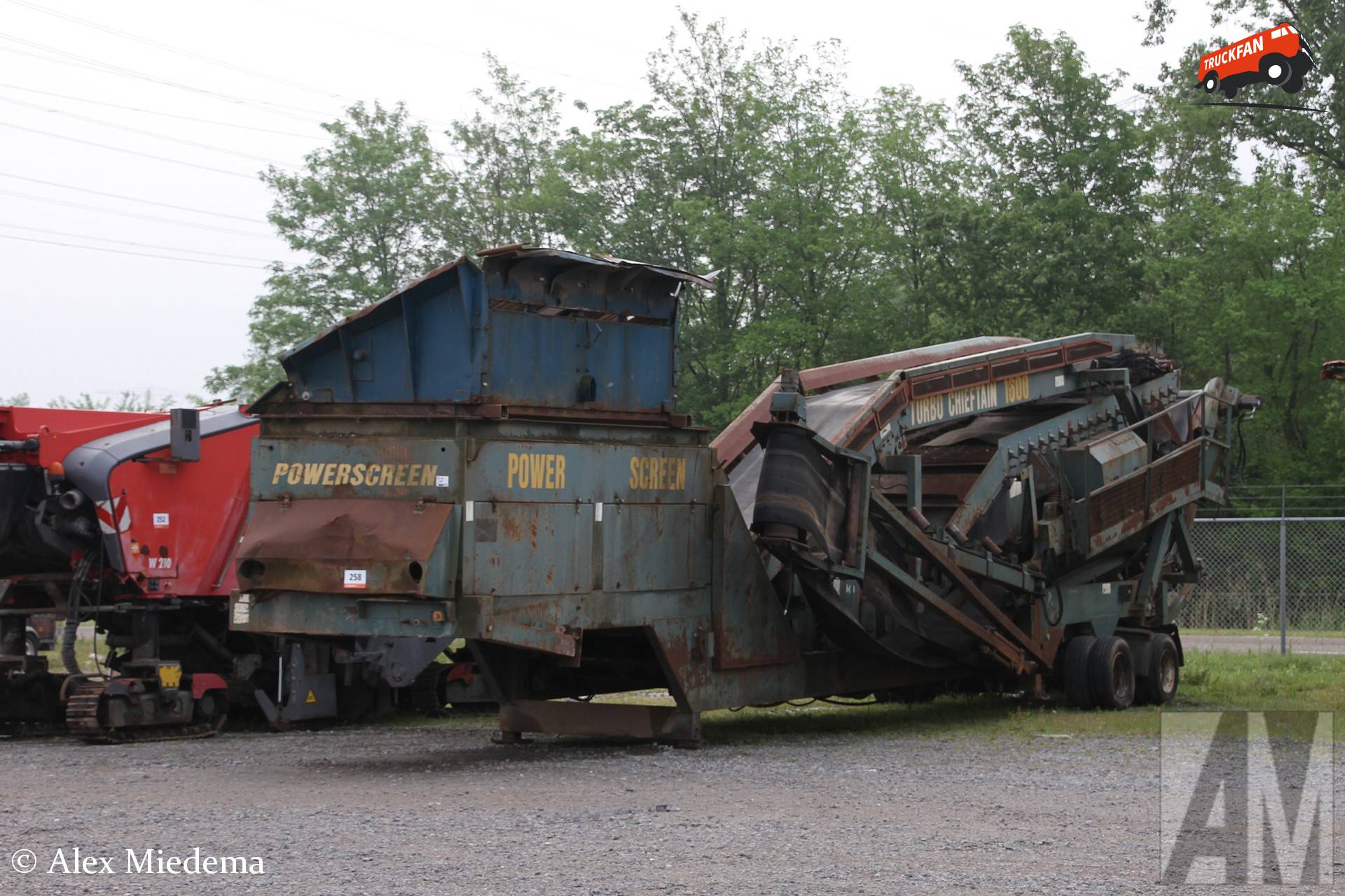 Powerscreen Turbo Chieftain 1600 in Moerdijk