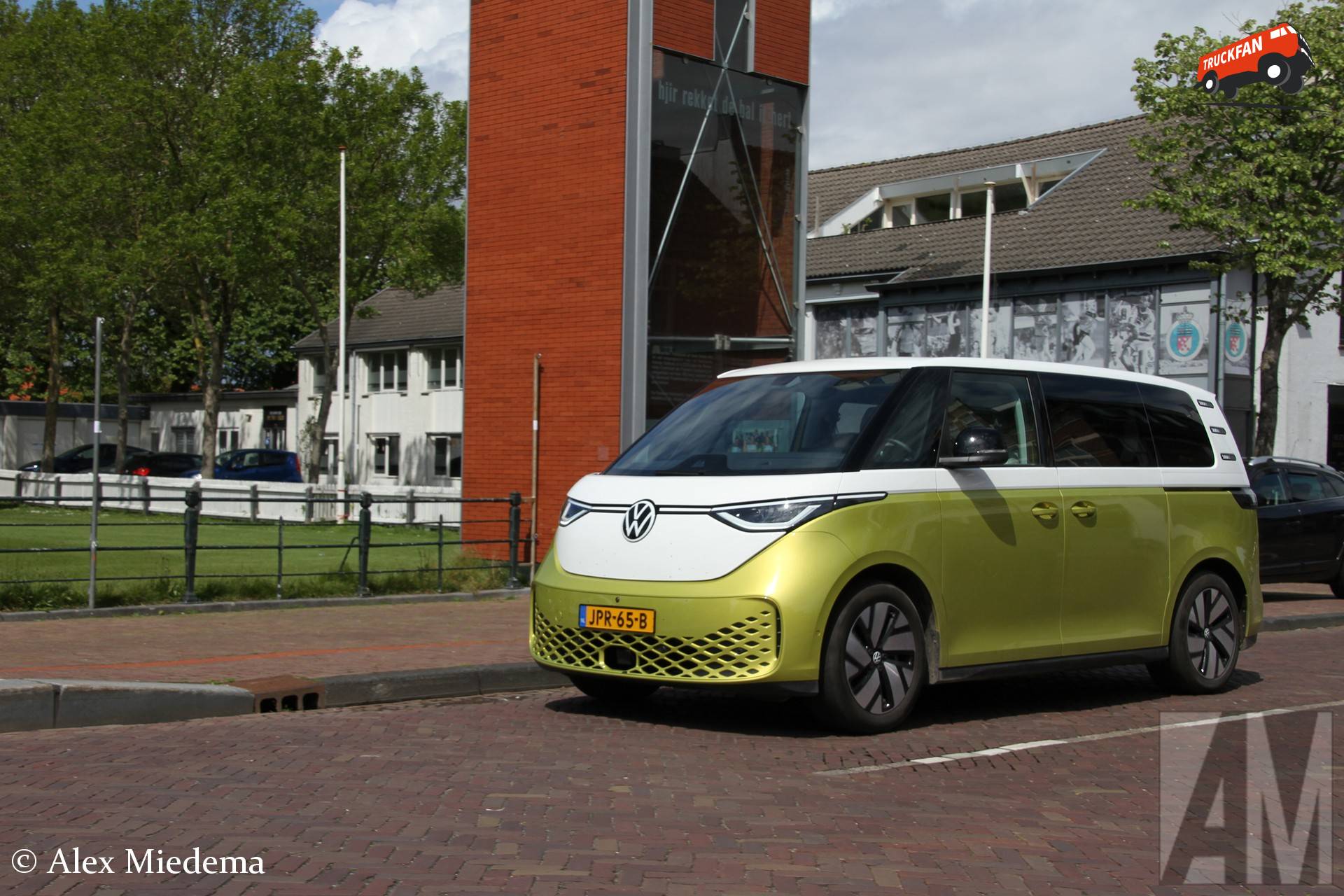 Volkswagen I.D. Buzz in Franeker
