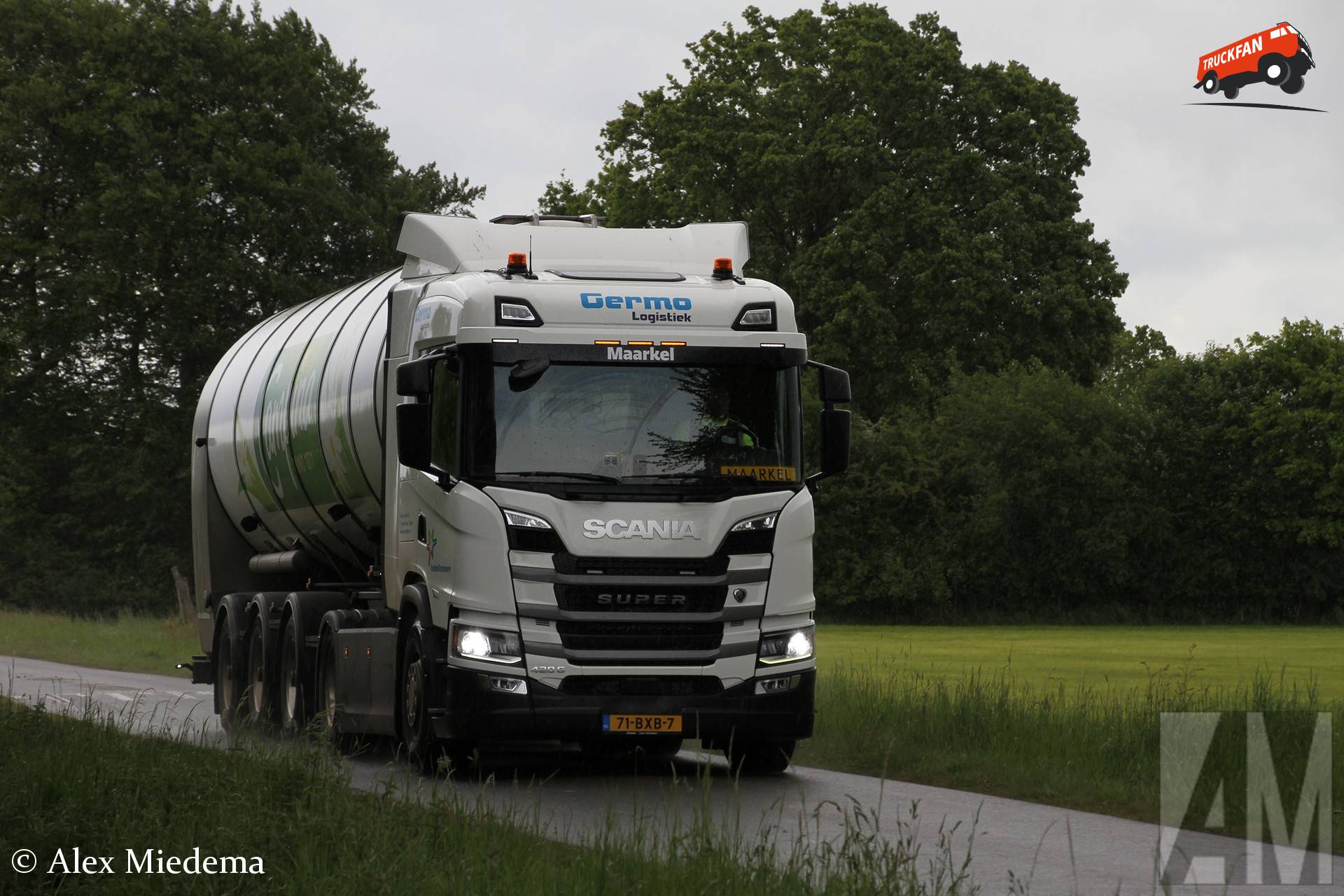 Scania 420G vrachtwagen van Germo Logistiek in Markelo