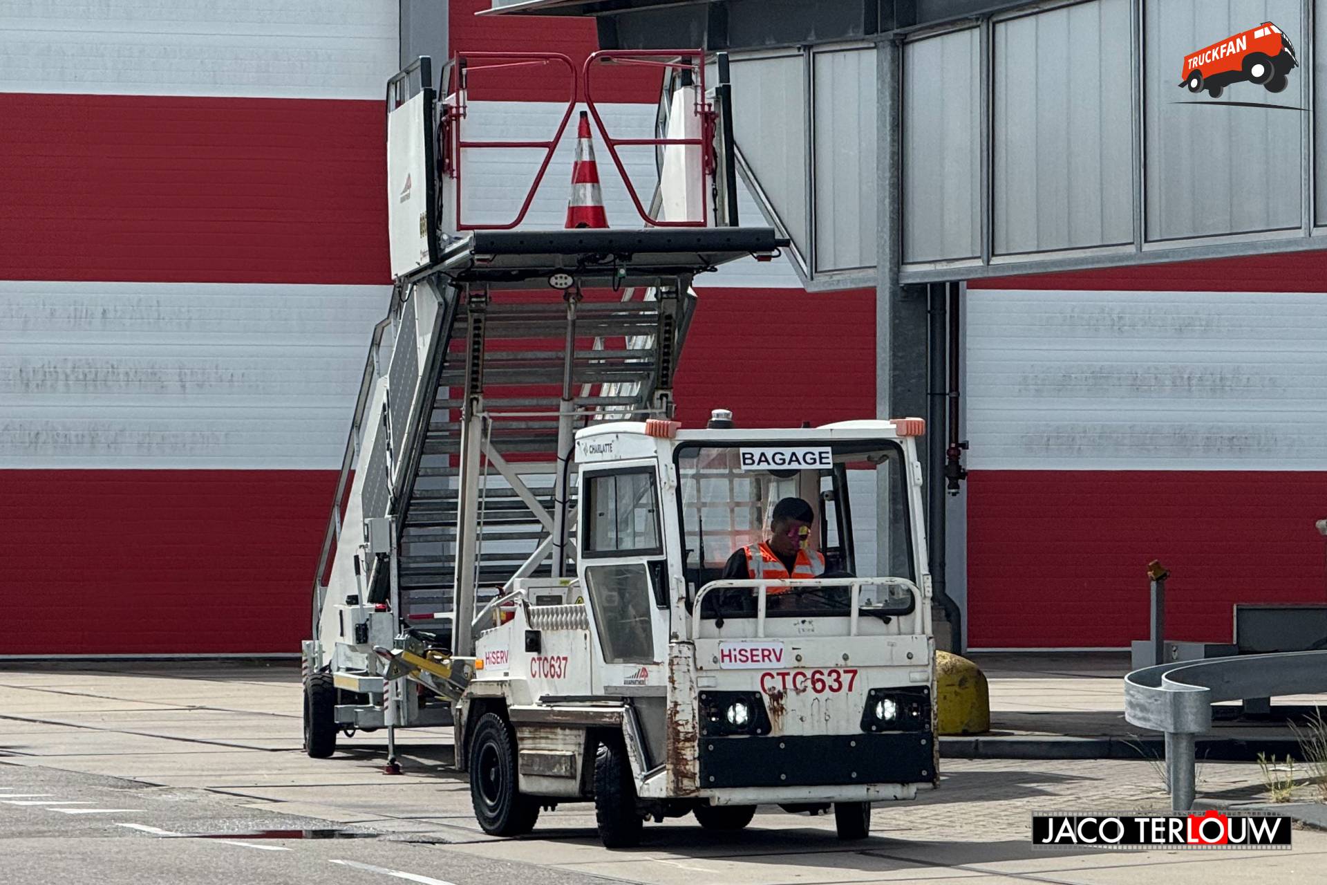 Charlatte vliegveldtrekker op Rotterdamse luchthaven
