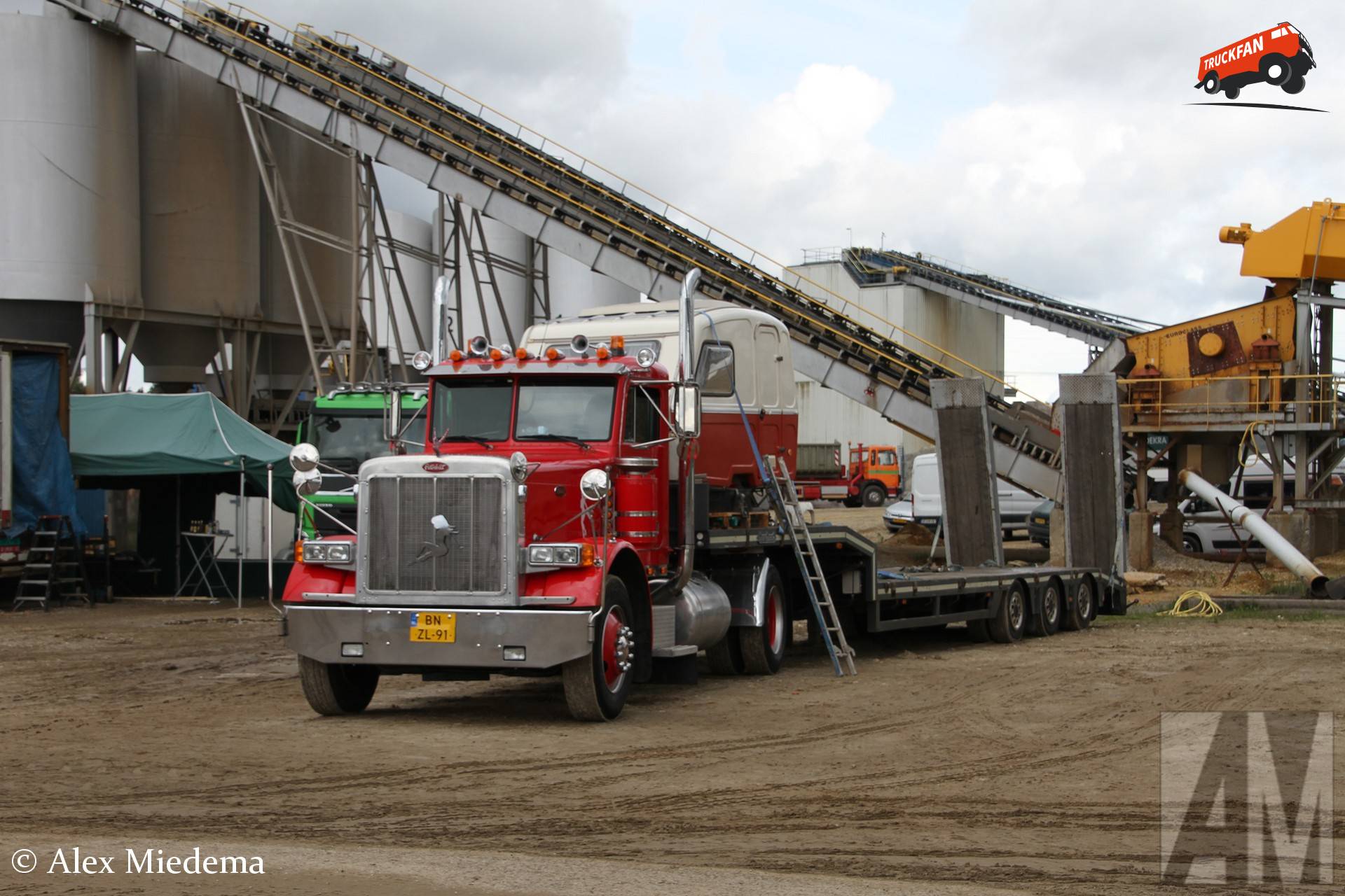 1989 Peterbilt 379 owned by Quirien van Vliet