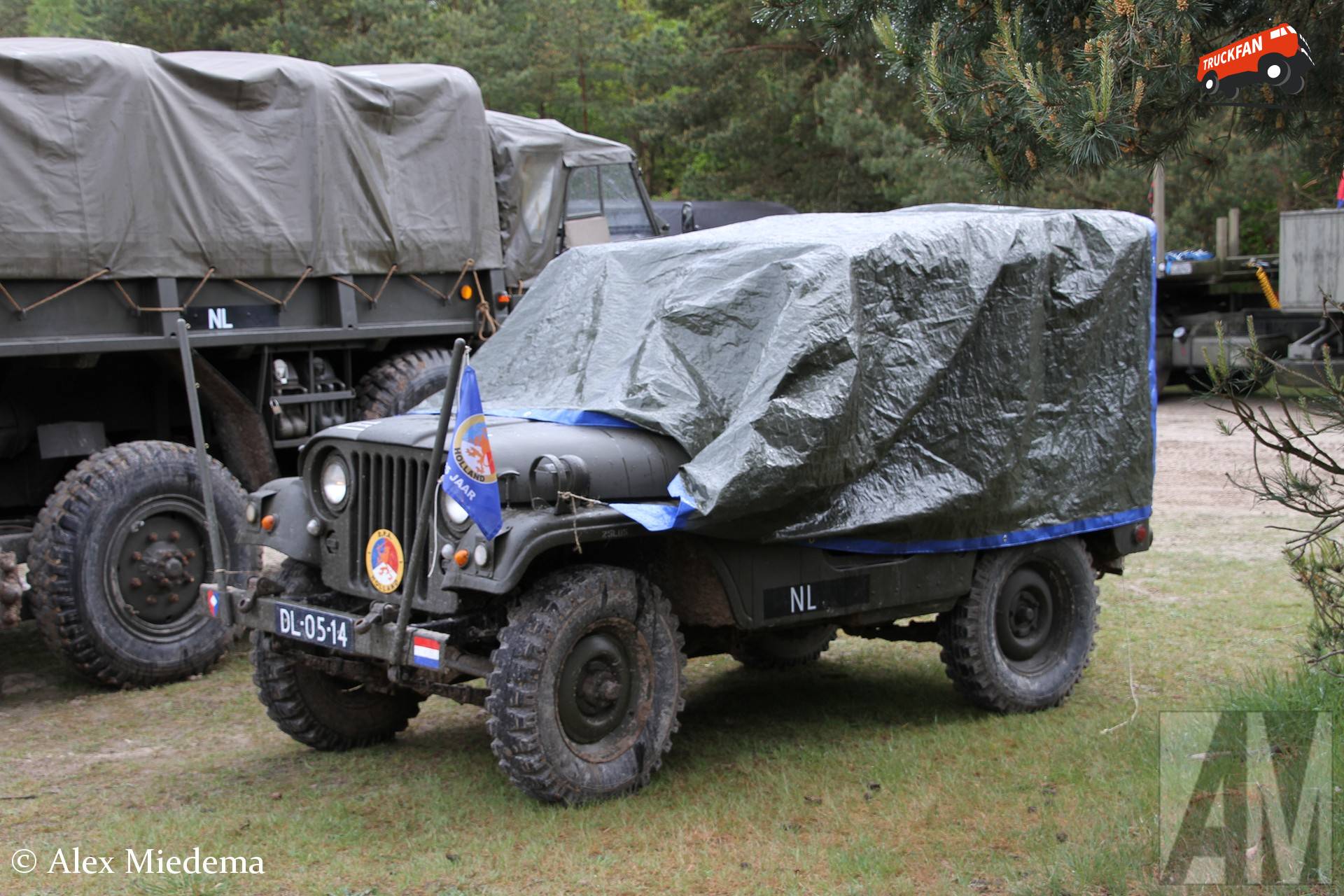 Nekaf M38A1 with license plate DL-05-14 at an event