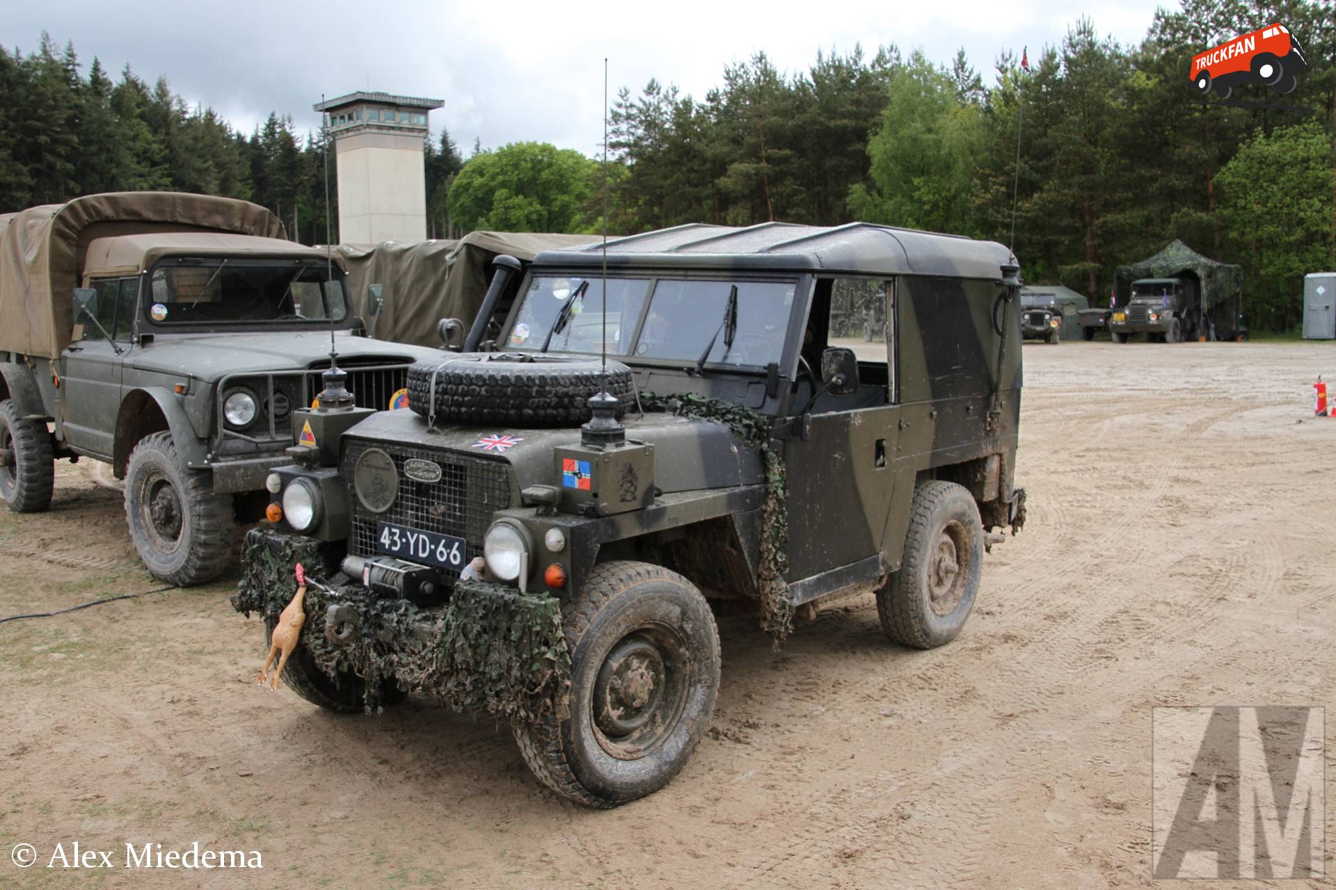 Land Rover 88 op Militair oefenterrein Havelterberg