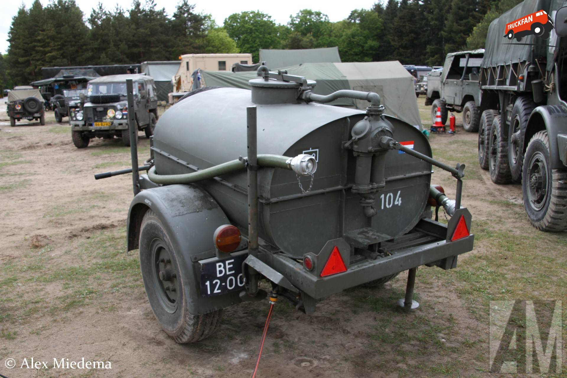 Aanhangwagen op Militair oefenterrein Havelterberg