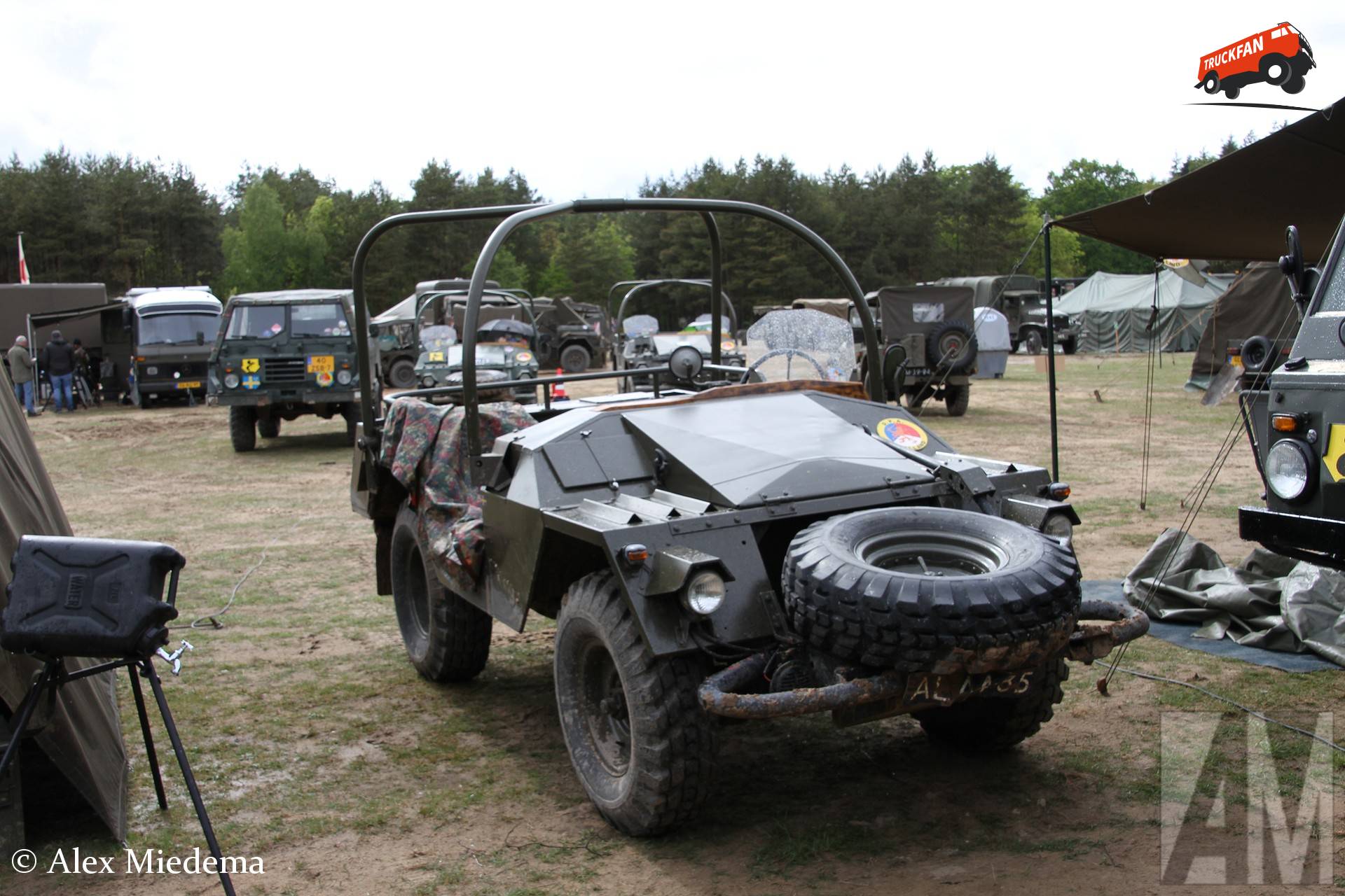 Volvo L3304 tijdens Dutch Peace Army Hemelvaartsweekend 2026