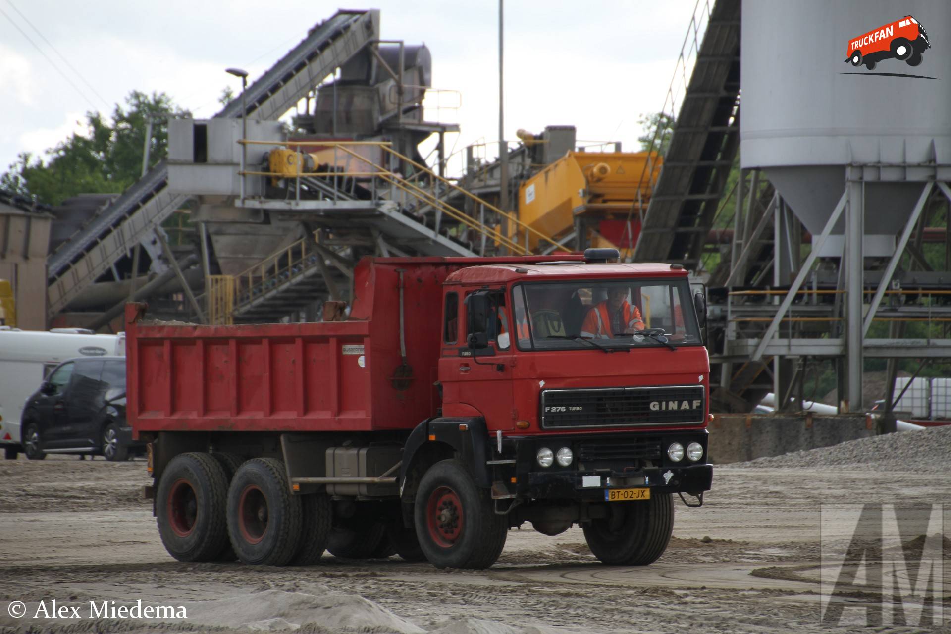 GINAF F276 truck at Sandpit De Dormelaar
