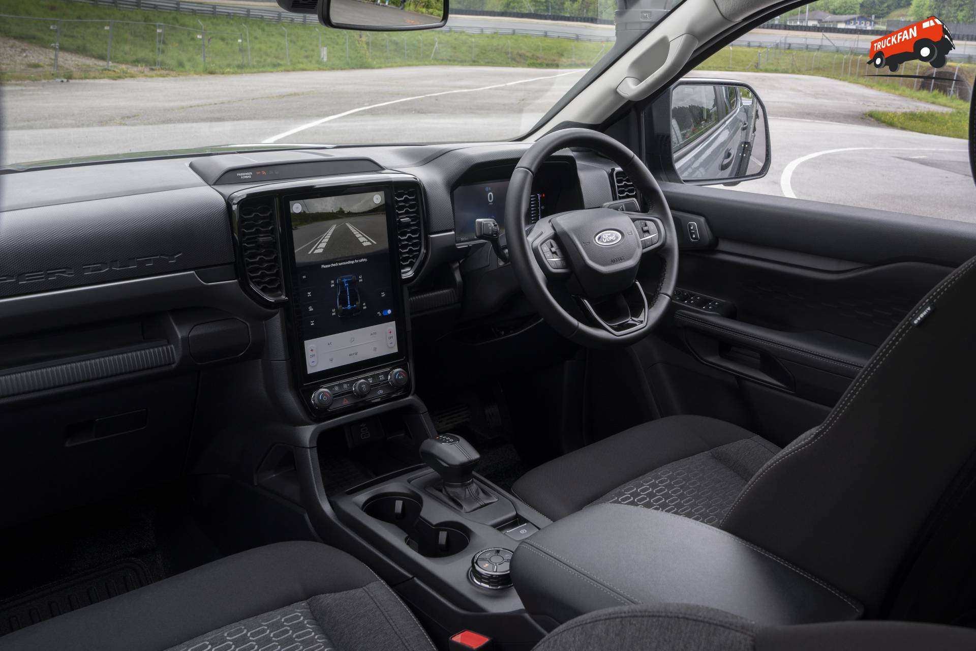 Ford Ranger Super Duty pick-up truck