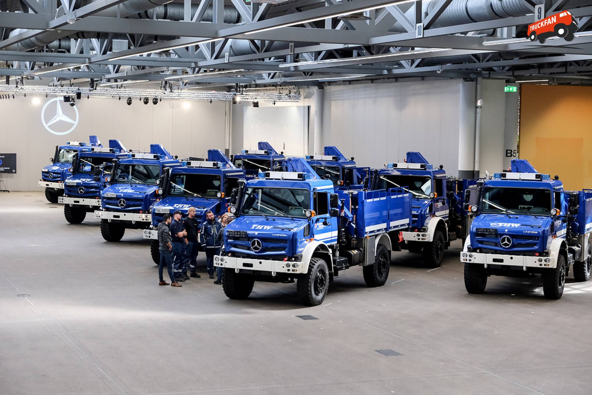 66 nieuwe terreinvoertuigen Unimog U 5025 voor THW