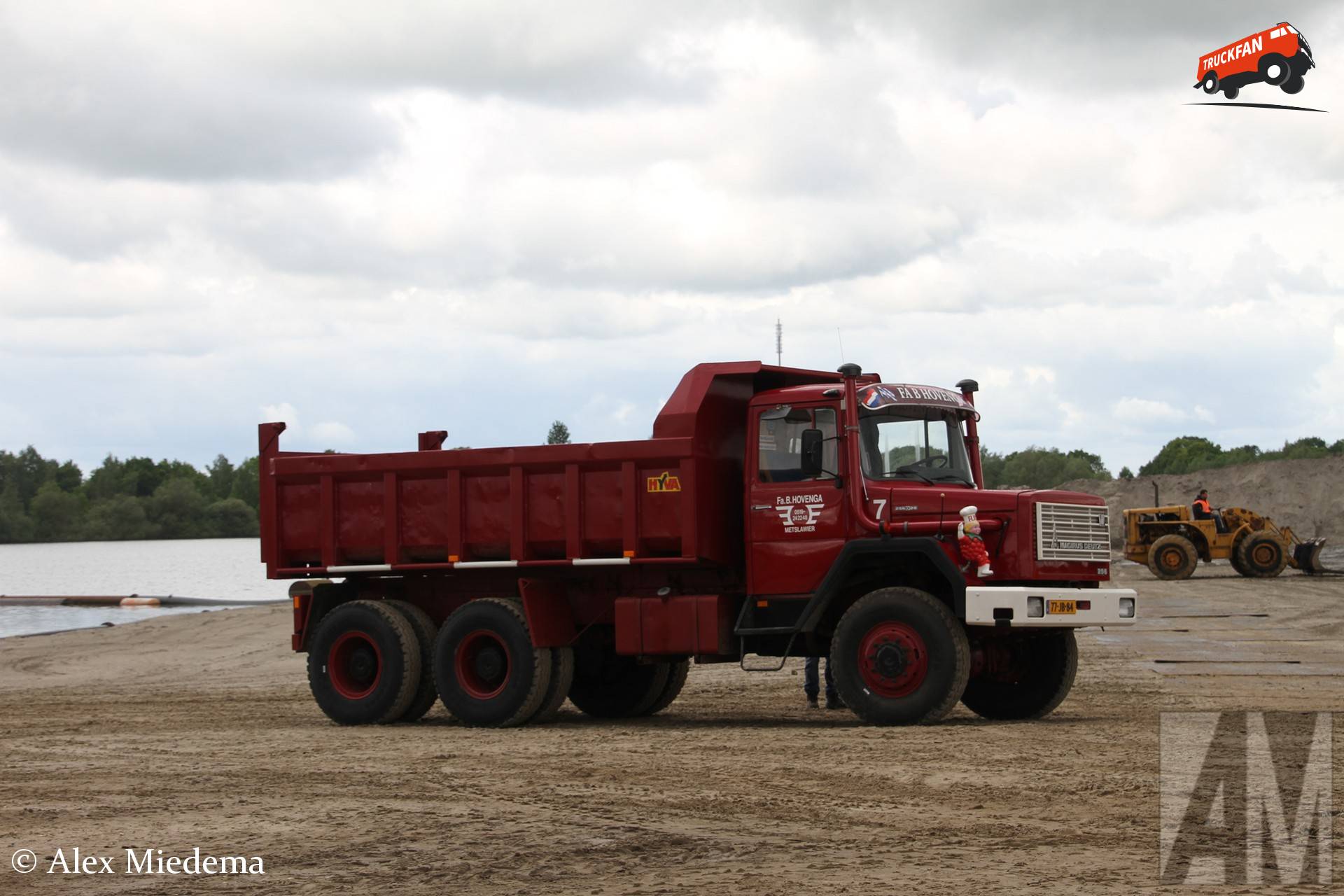 Magirus-Deutz 256D26 Kipper 1979