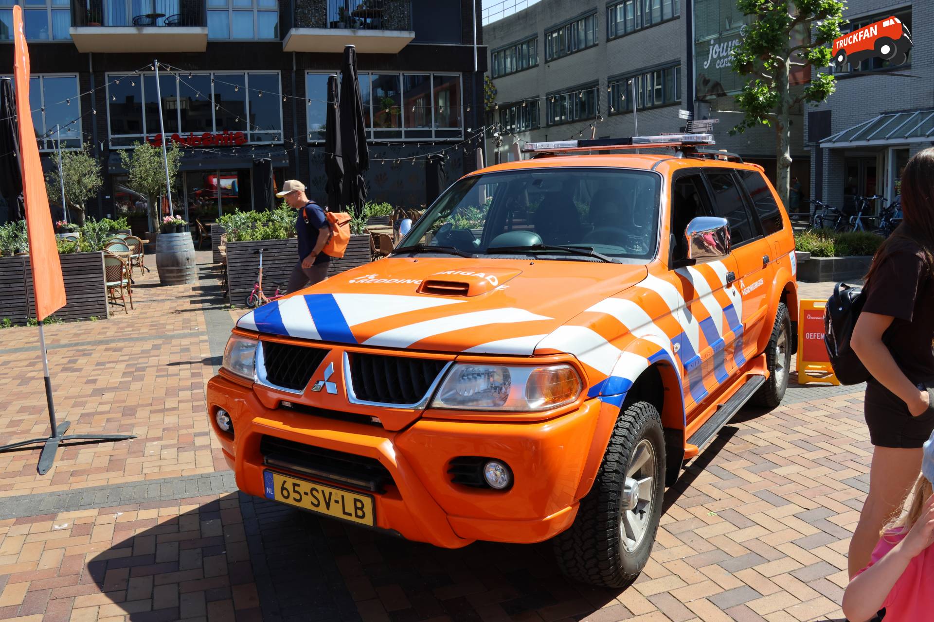 Mitsubishi Pajero van Reddingsbrigade op Open Dag