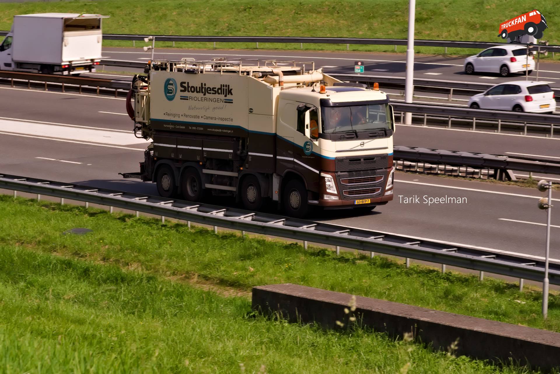 Volvo FH 4th Gen vrachtwagen op A16