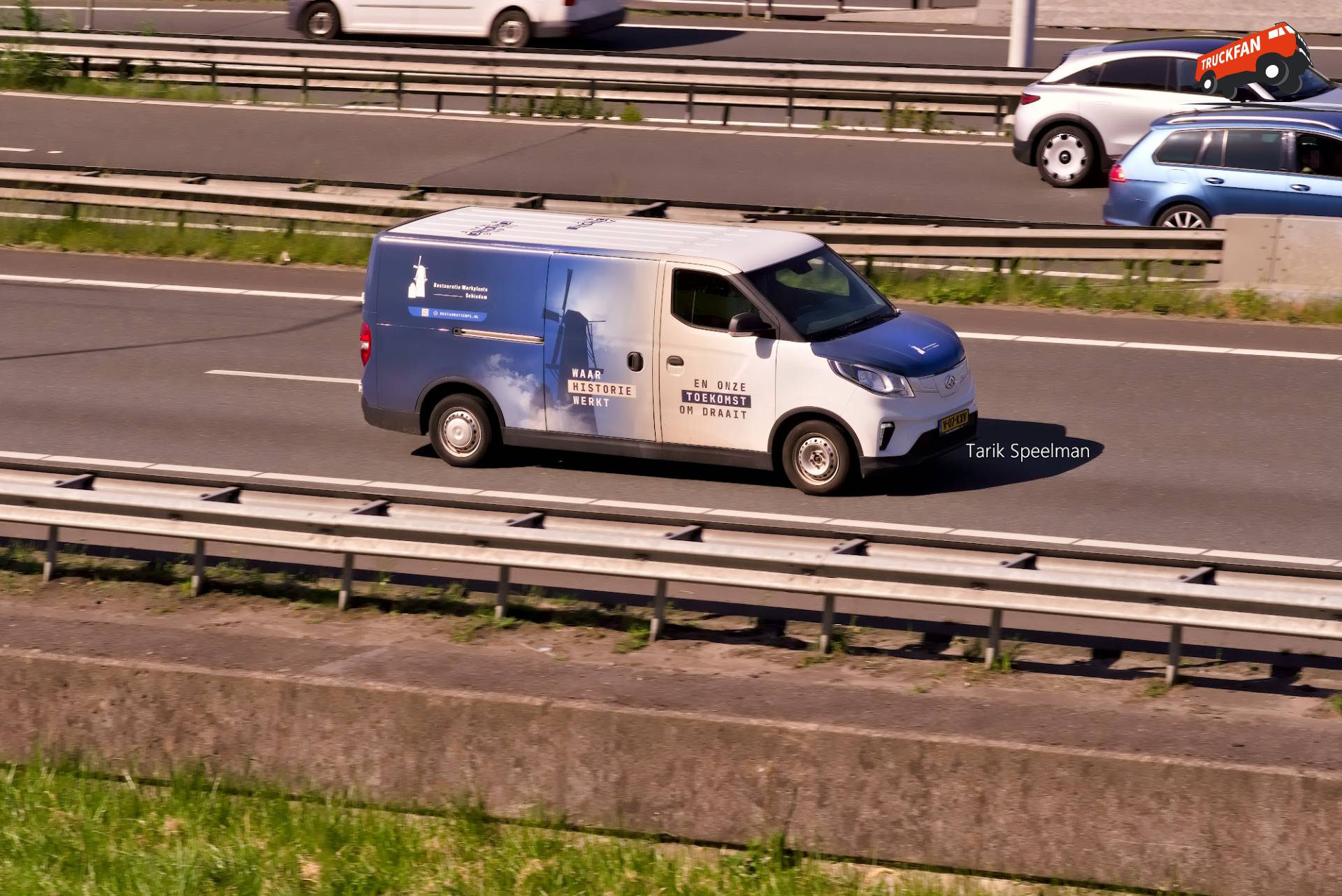 Maxus E-Deliver 3 bestelbus met kenteken V-07-KXV
