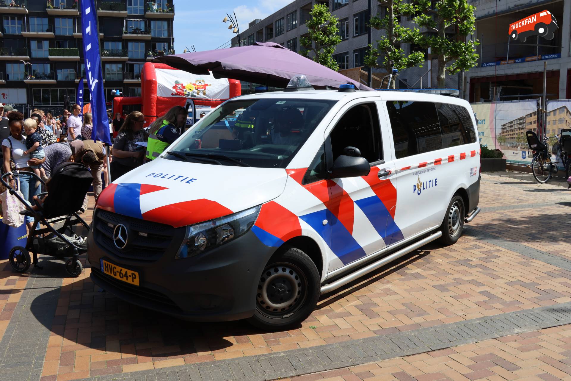 Mercedes-Benz Vito Tourer politievoertuig