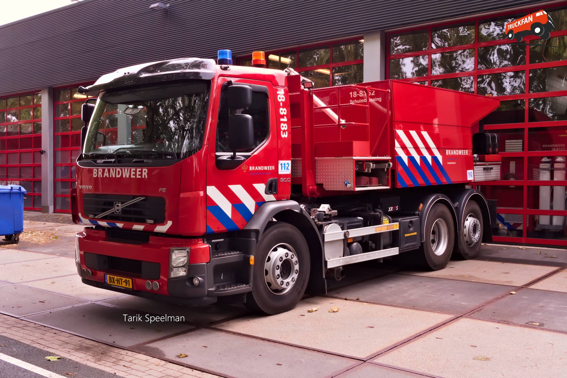 Brandweerauto Volvo FE met kenteken 18-8183 in Gorinchem