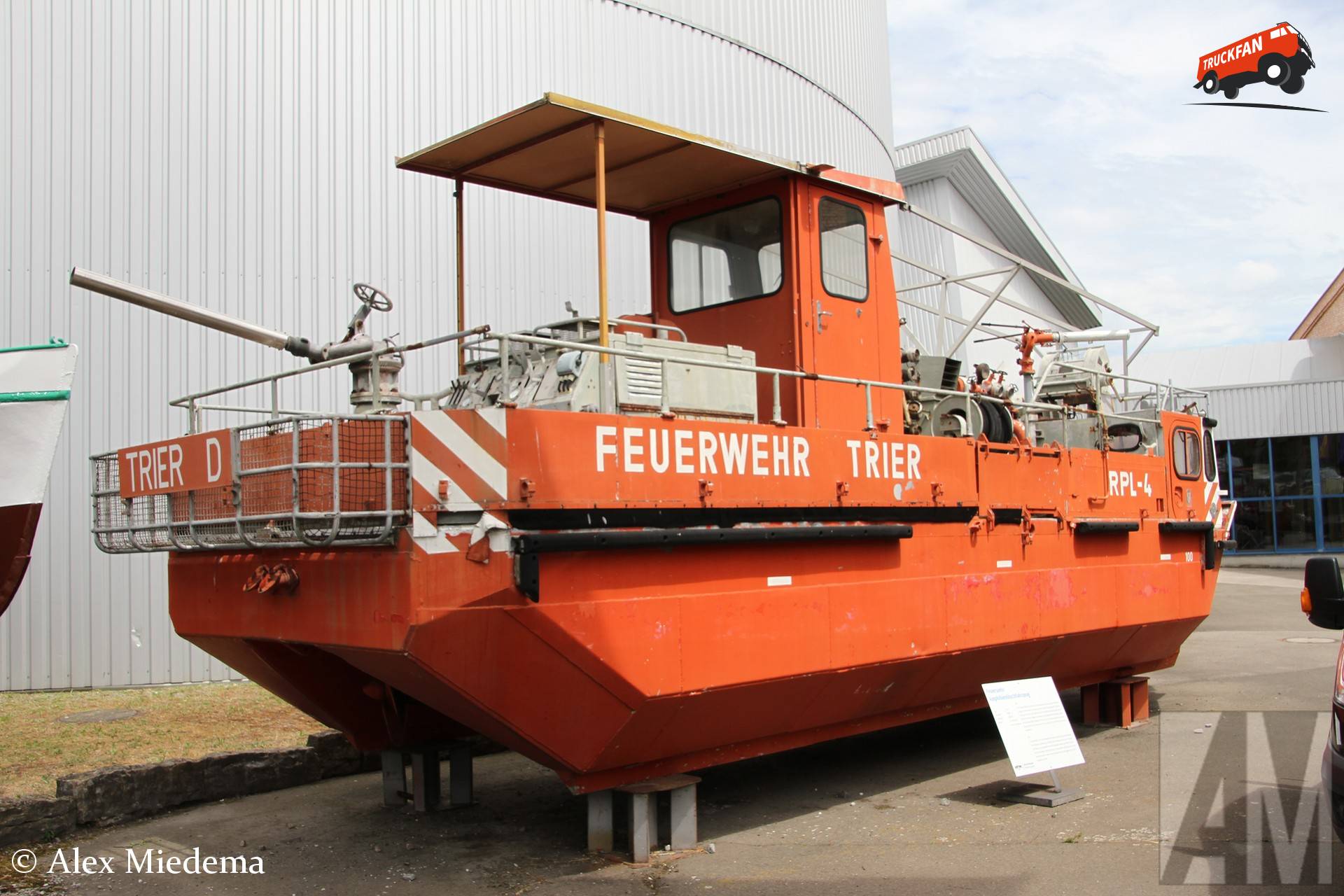EWK HLF1 amfibievoertuig uit 1968 in Technik Museum Speyer