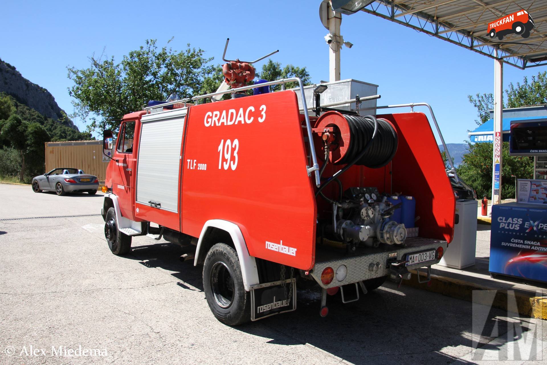 Steyr 591 brandweerwagen van Vatrogasci in Gradac