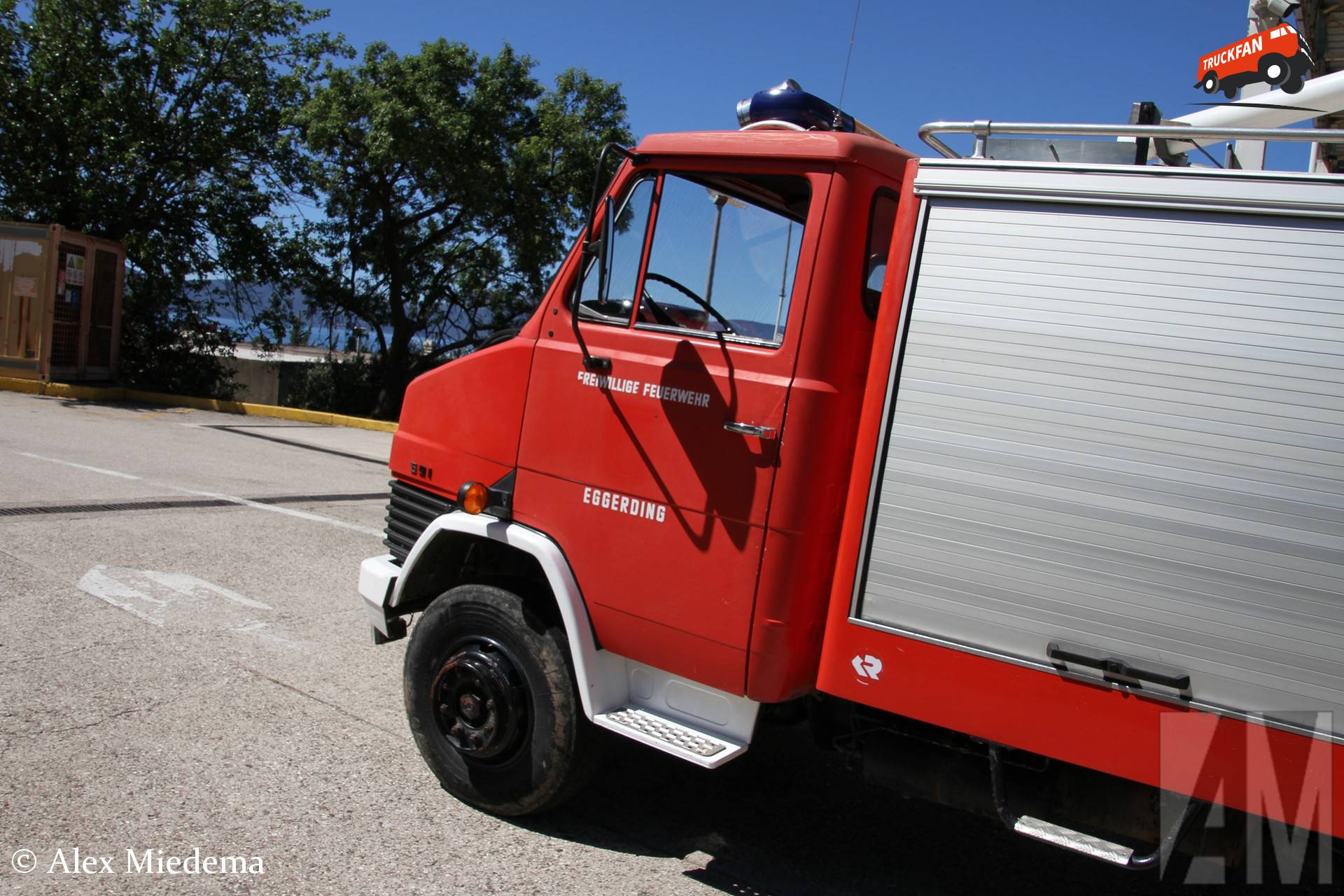 Brandweerwagen Steyr 591 in Gradac Kroatië