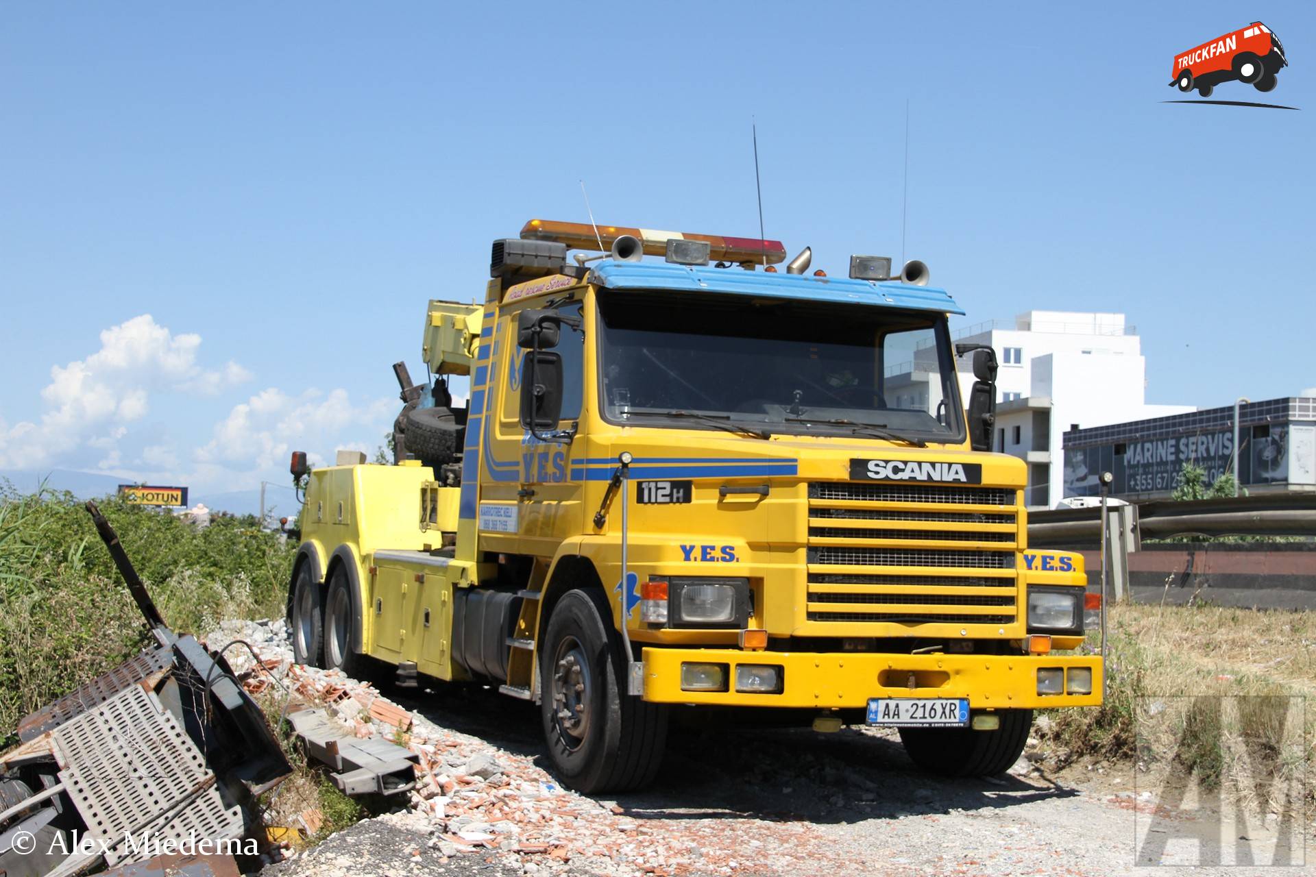 Scania T112 met ingekorte telescoopkraanmast