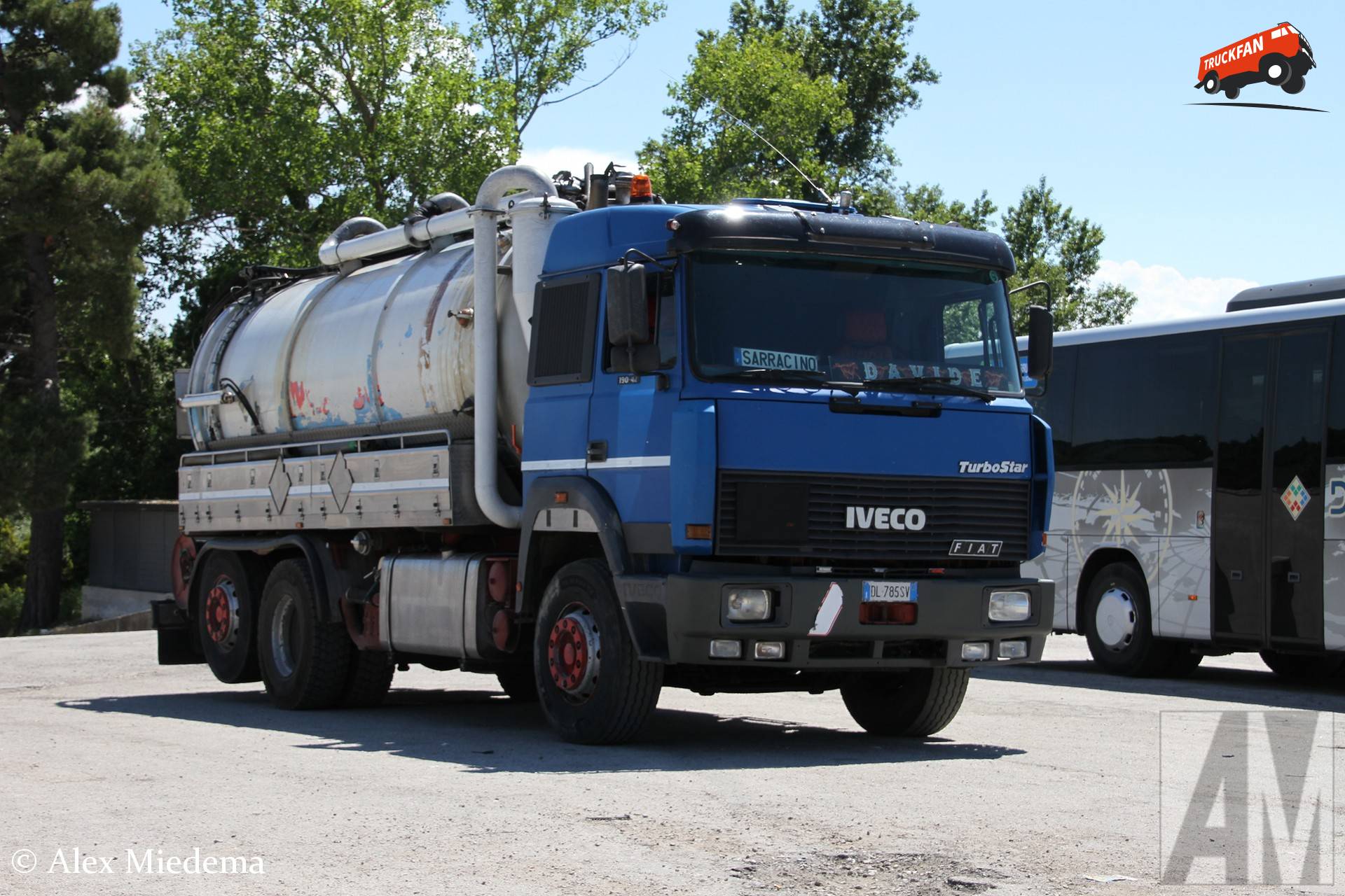 Iveco-FIAT TurboStar 190-42 Truck in Vasto, Italië