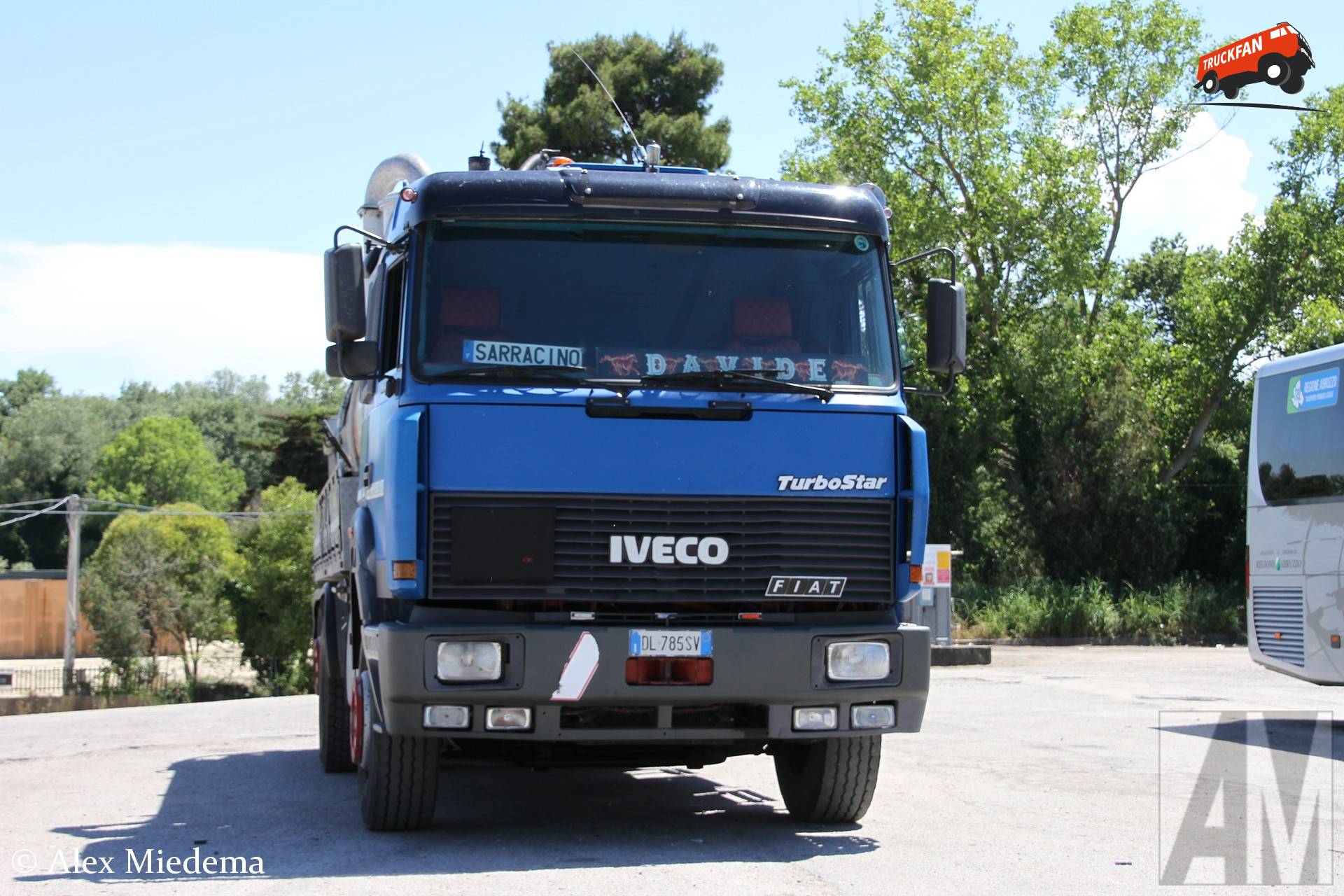 Iveco-FIAT TurboStar 190-42 truck in Vasto