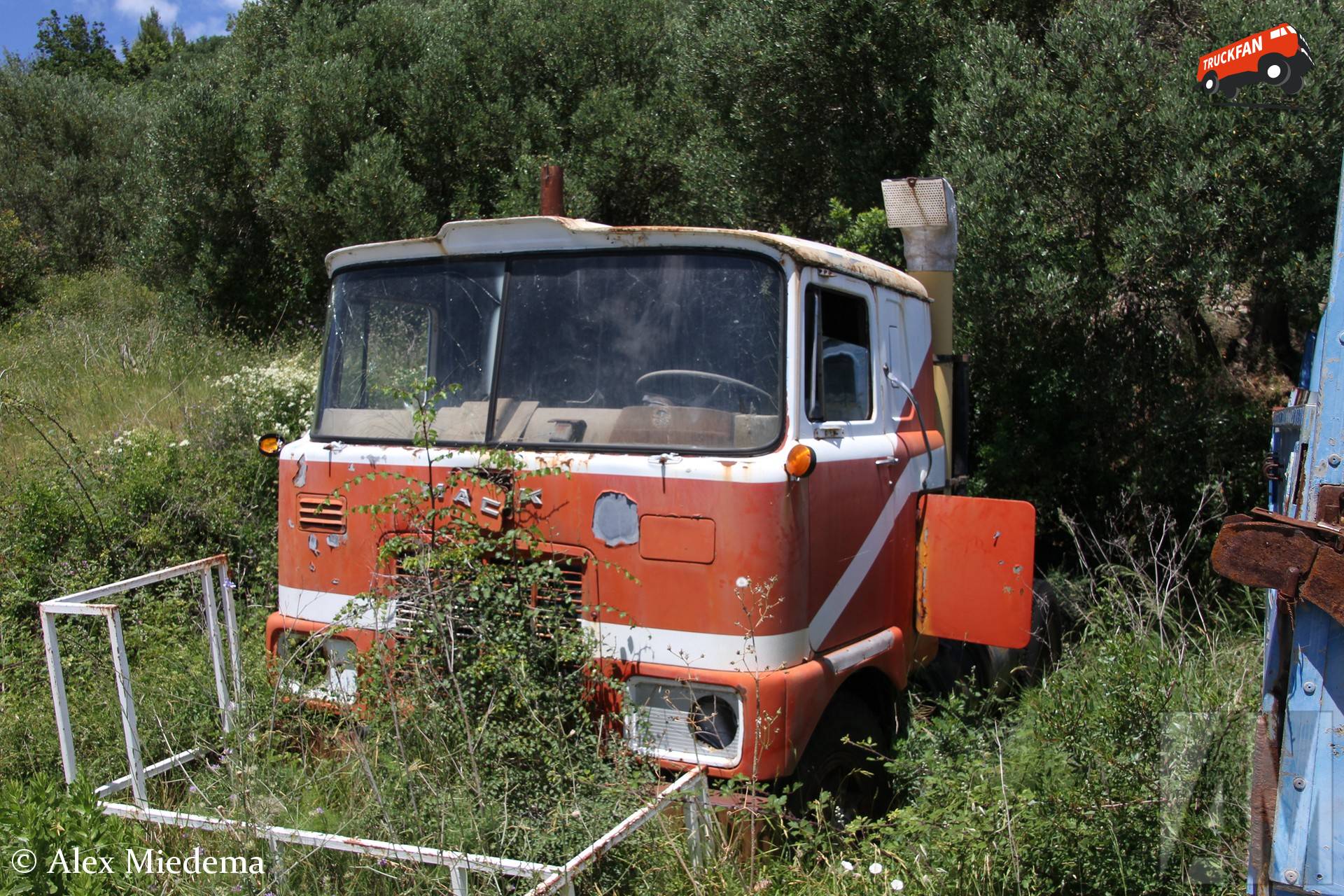 Mack F-serie vrachtwagen in Trsteno Kroatië
