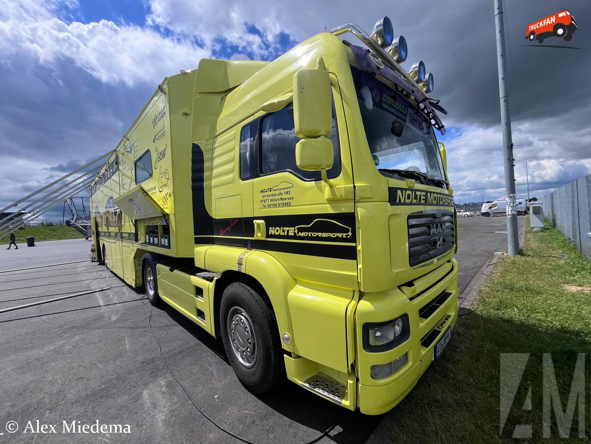 Racetransporter MAN TGA bij Nürburgring Classic 2026