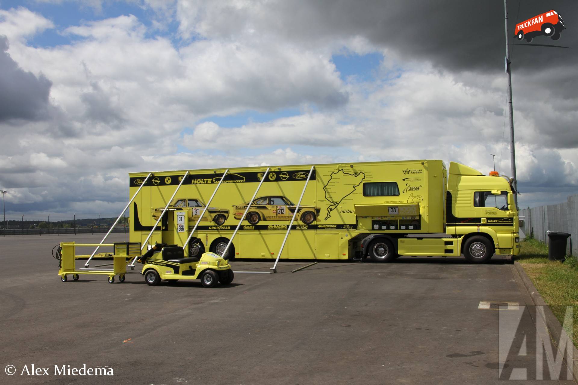 Nolte Motorsport MAN TGA racetransporter op Nürburgring Classic