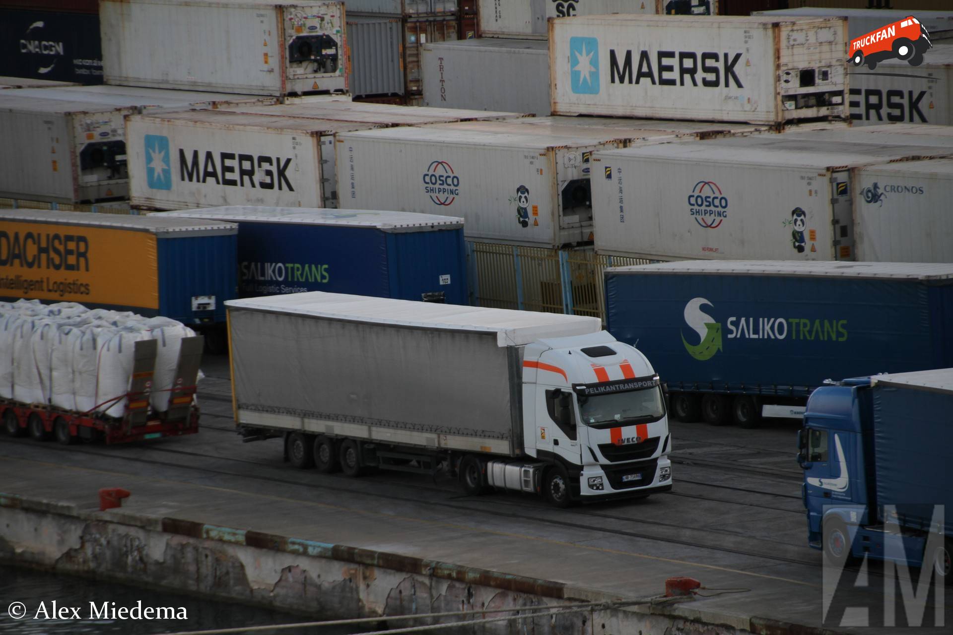 Pelikan Transport Iveco Stralis registered in Albanië