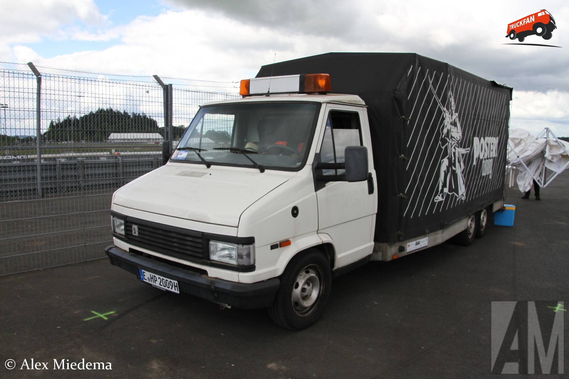 Citroën C25 racetransporter op Nürburgring paddock
