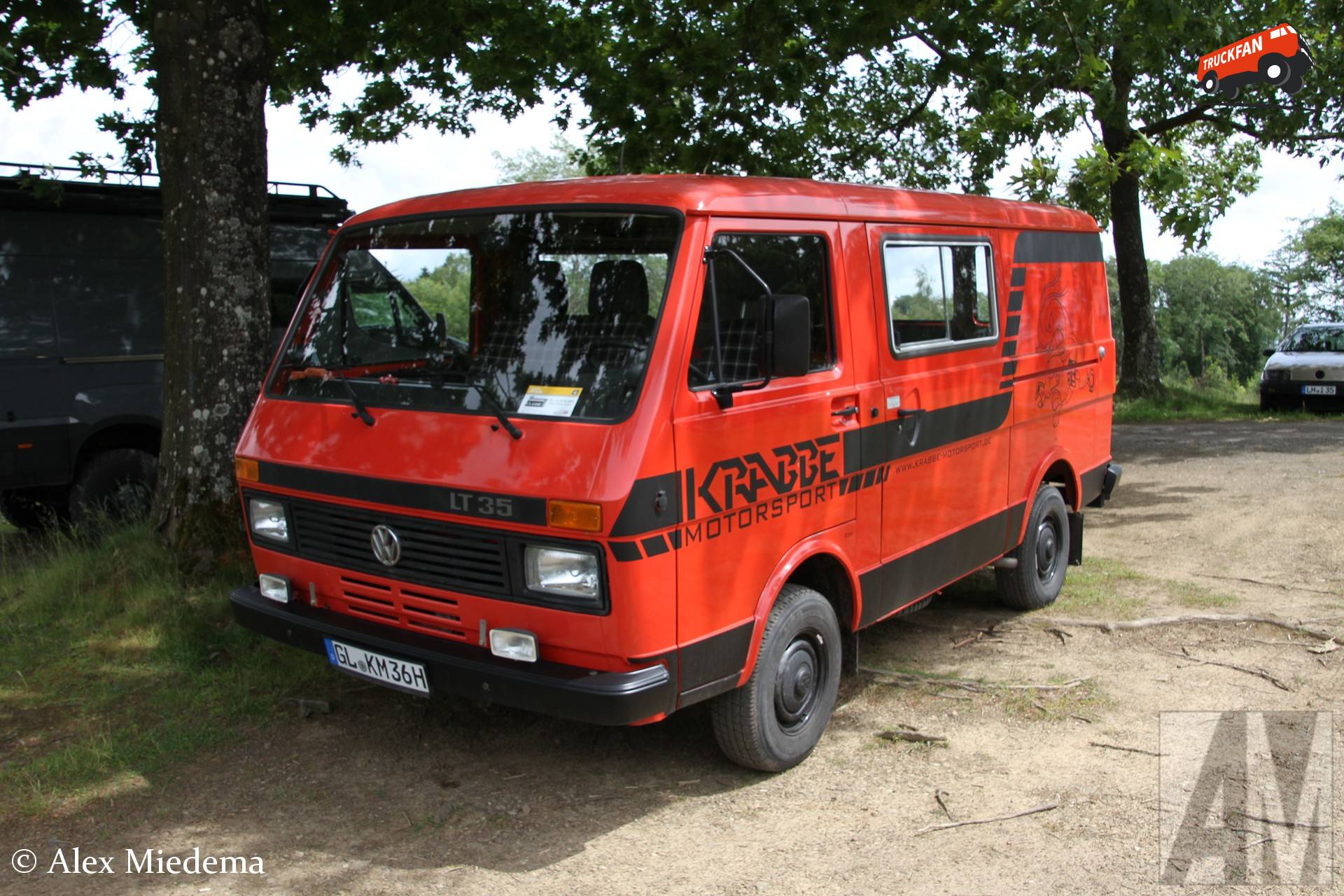 VW LT 35 eerste generatie geparkeerd tijdens Nürburgring Classic 2026