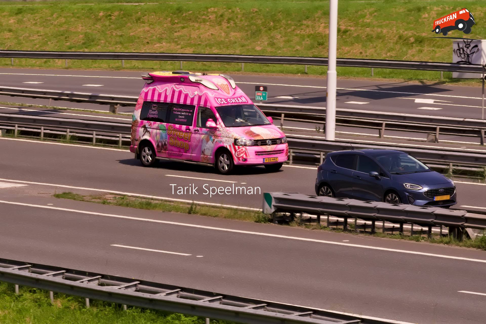 Volkswagen Transporter T6 met kenteken V-05-HRZ