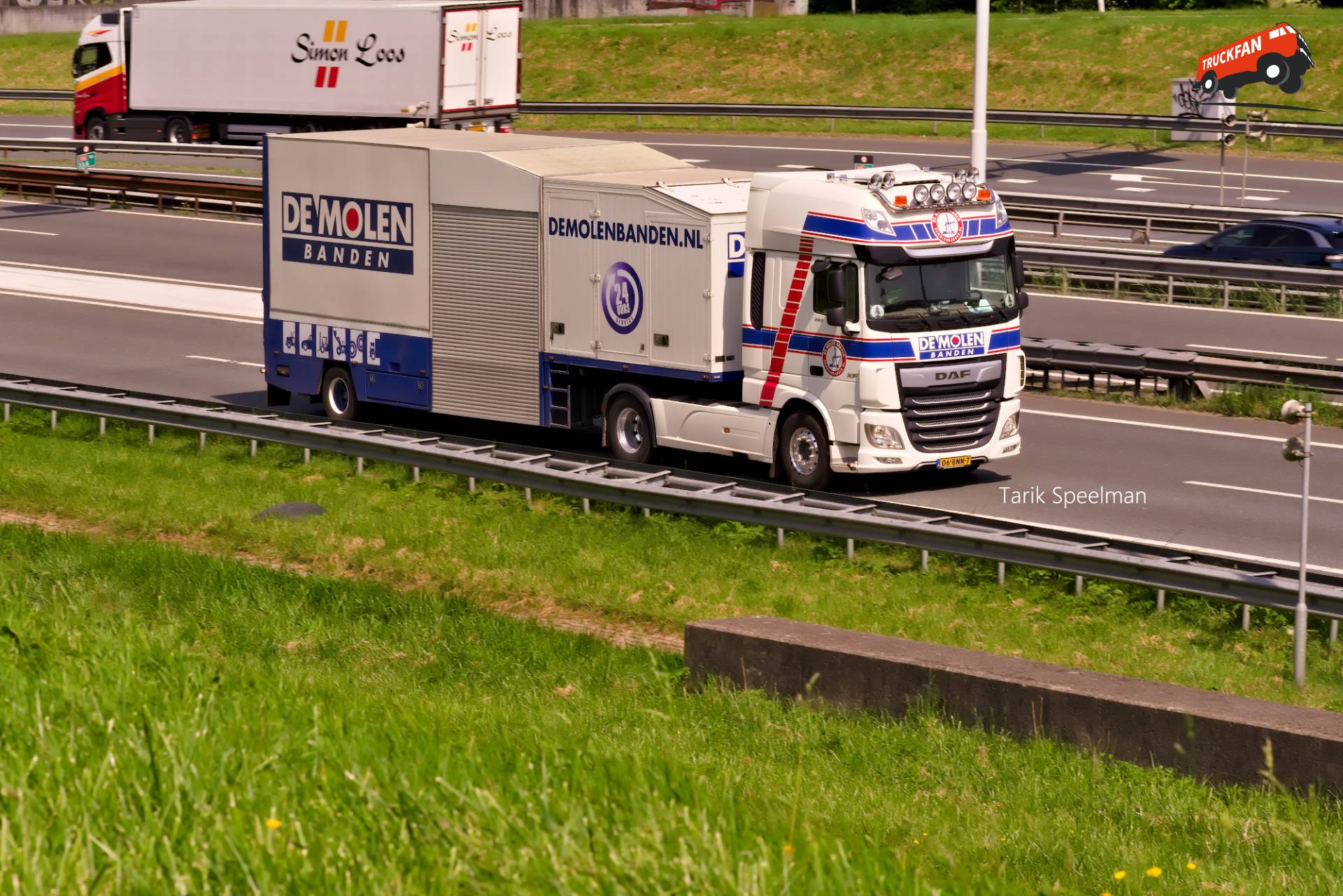 DAF XF Euro 6 vrachtwagen op A16