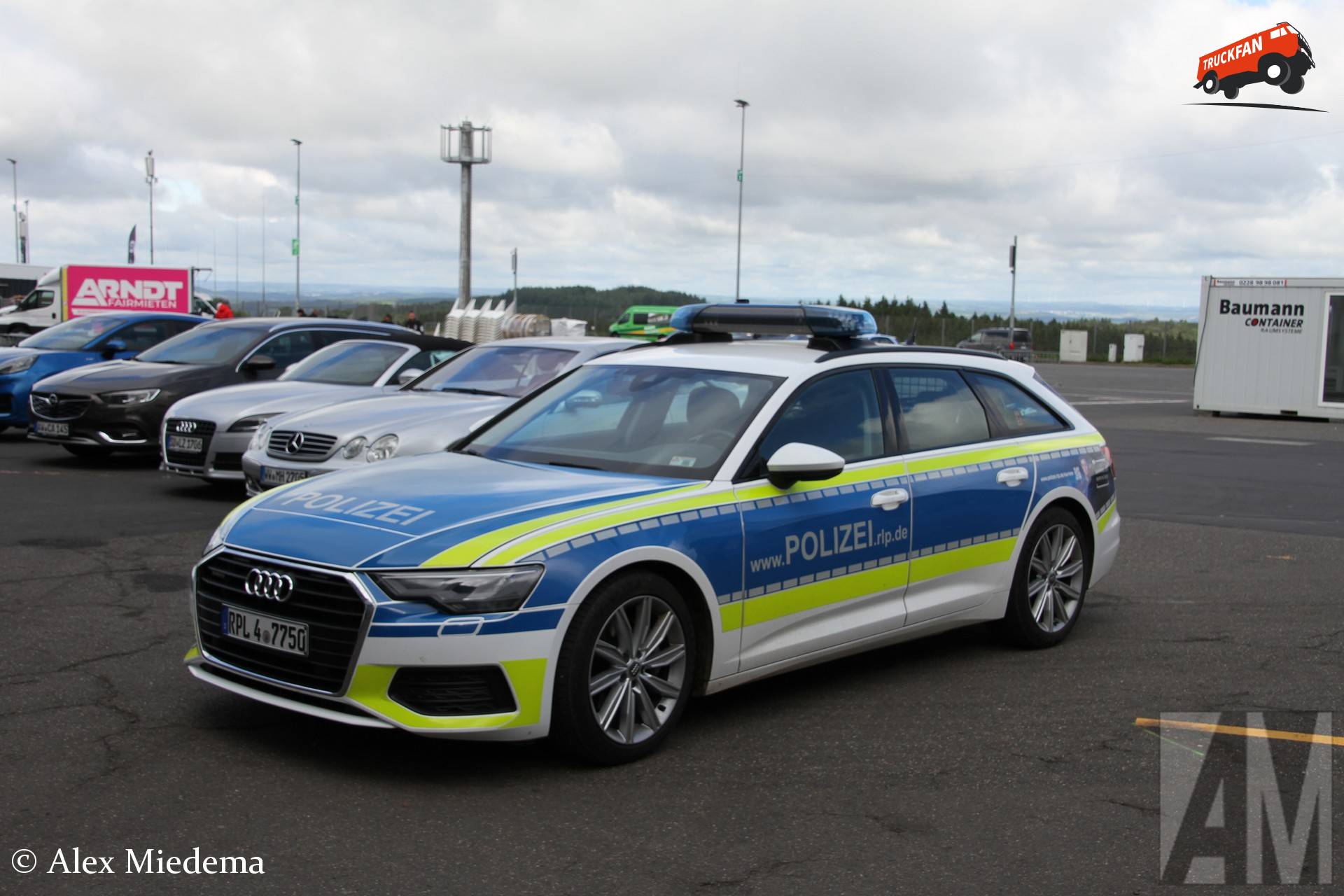 Audi politievoertuig op paddock Nürburgring