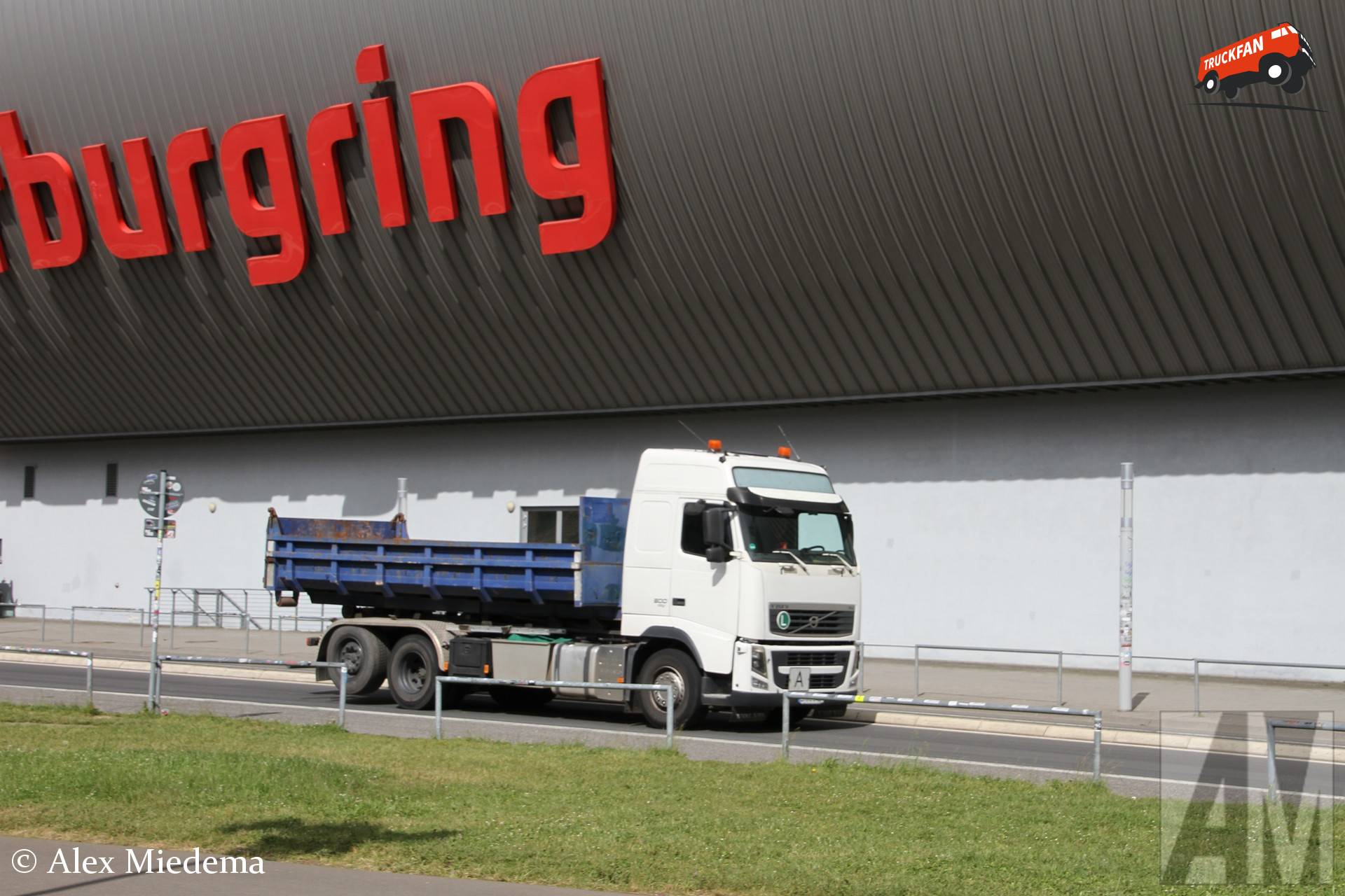 Volvo FH vrachtwagen op Nürburgring Boulevard