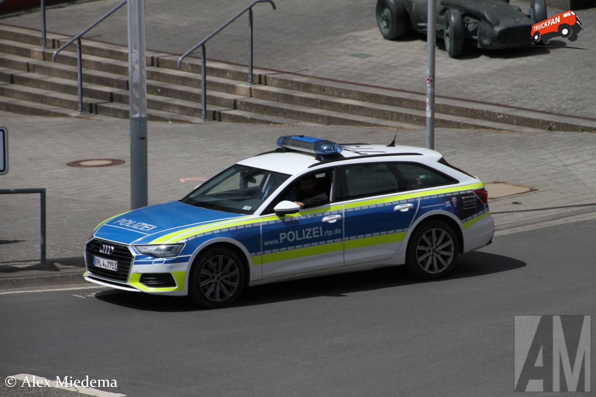 Audi politieauto bij Nürburgring Boulevard