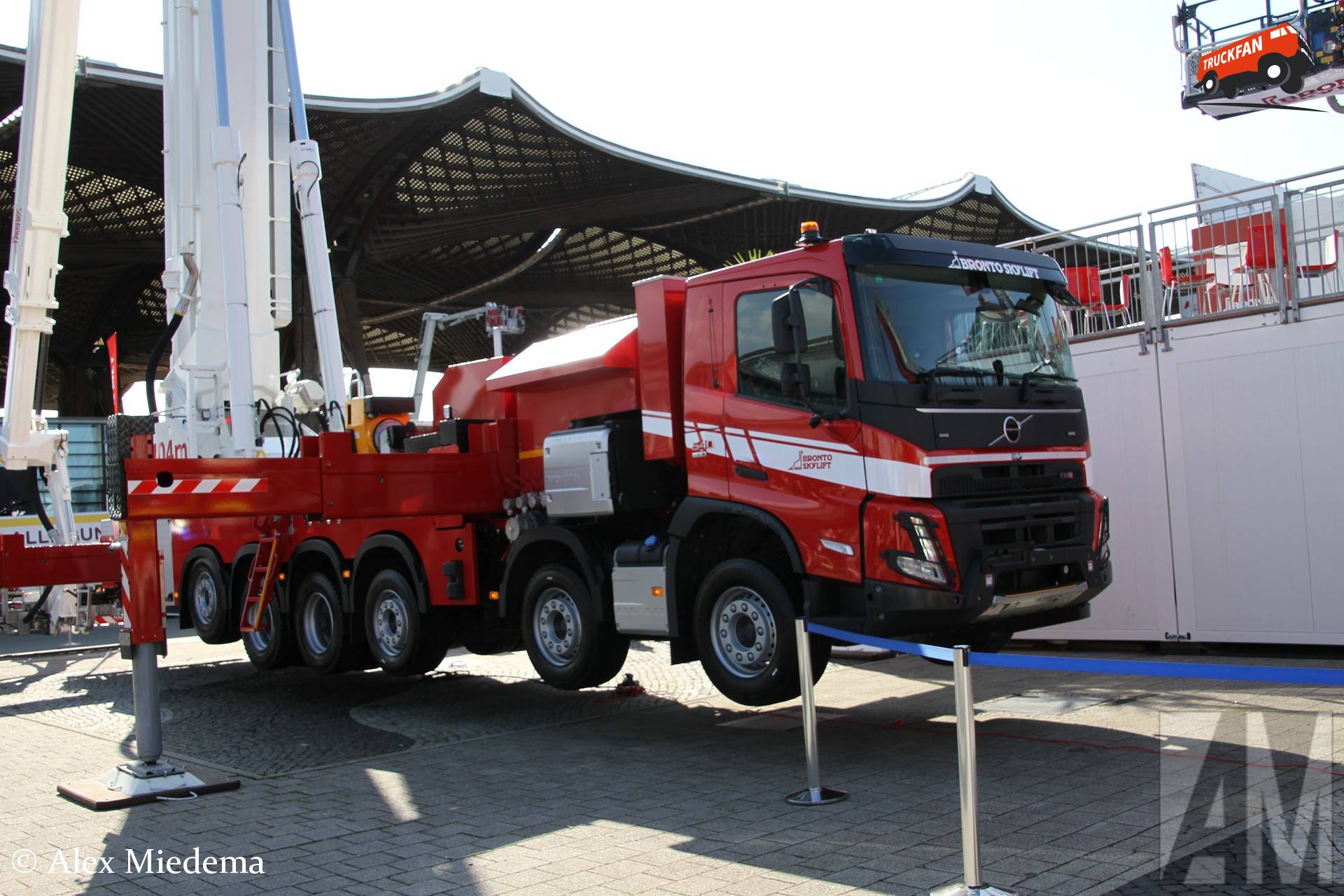 Volvo FMX 540 12x4 hoogwerker bij Interschutz 2026