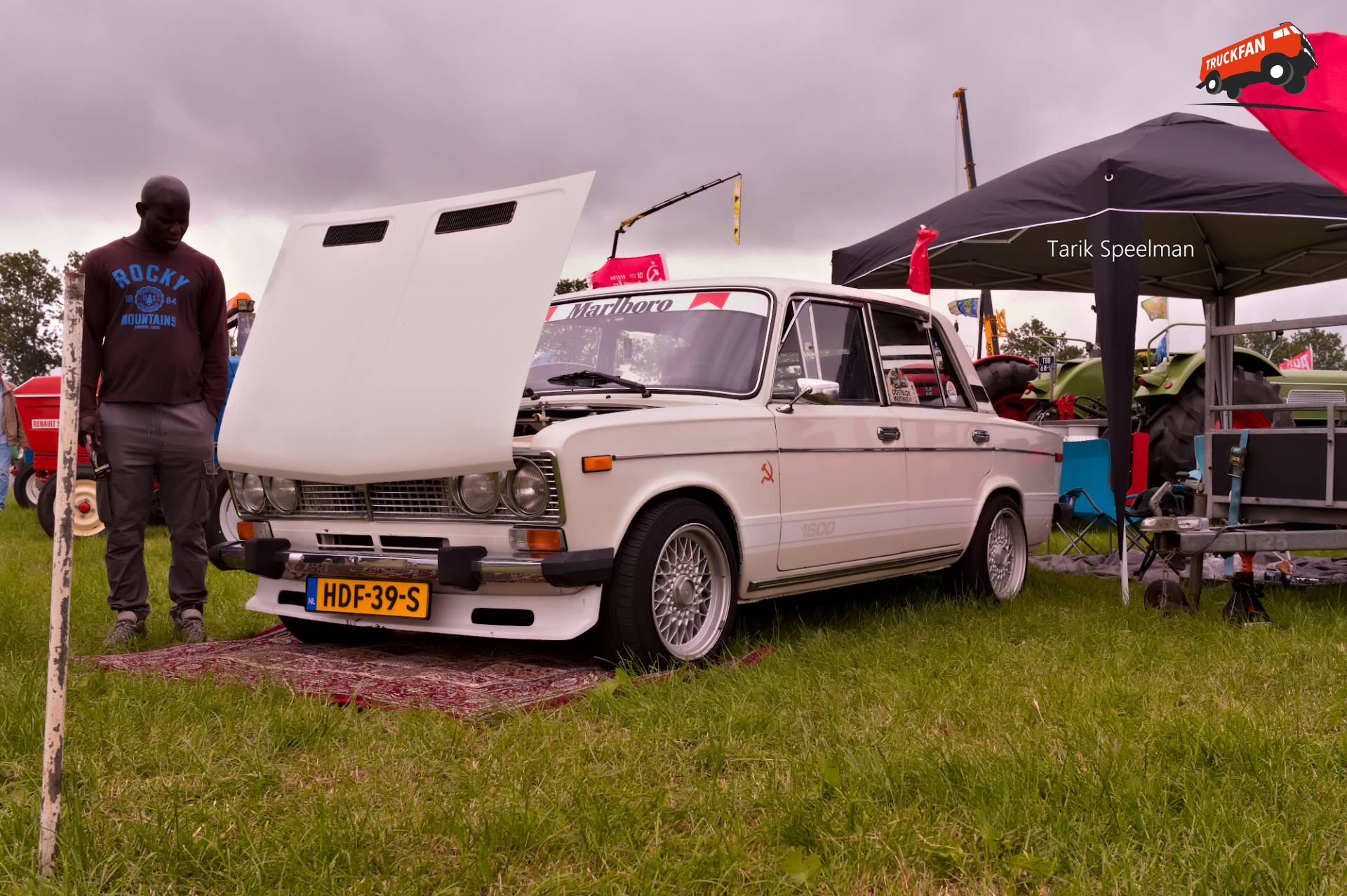 Lada 1300 personenauto bij Historisch Festival Hensbroek 2026