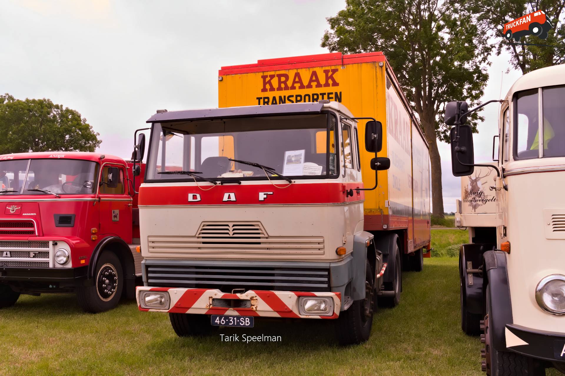 DAF F2000 vrachtwagen met kenteken 46-31-SB