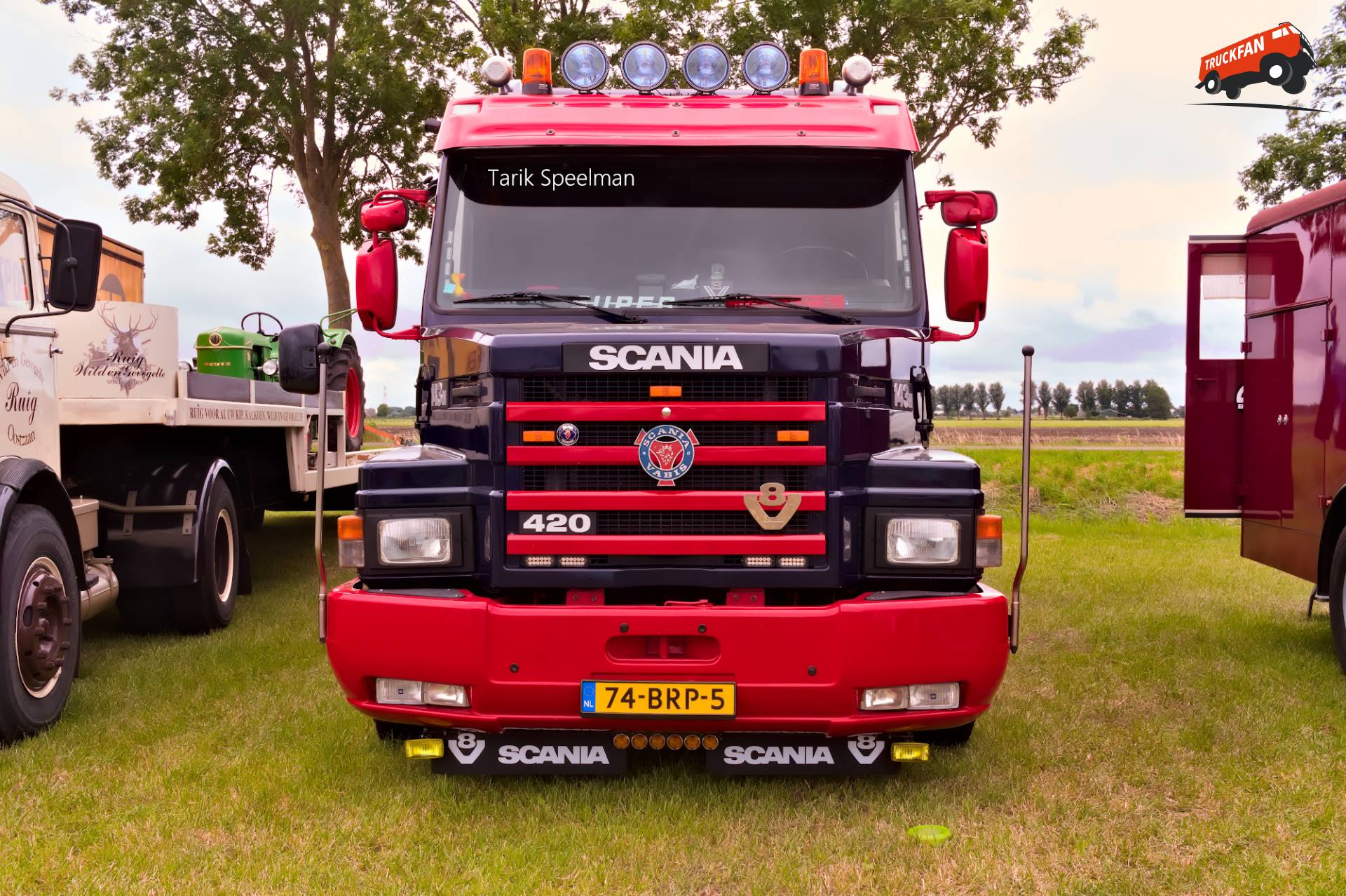Scania T143 vrachtwagen met kenteken 74-BRP-5