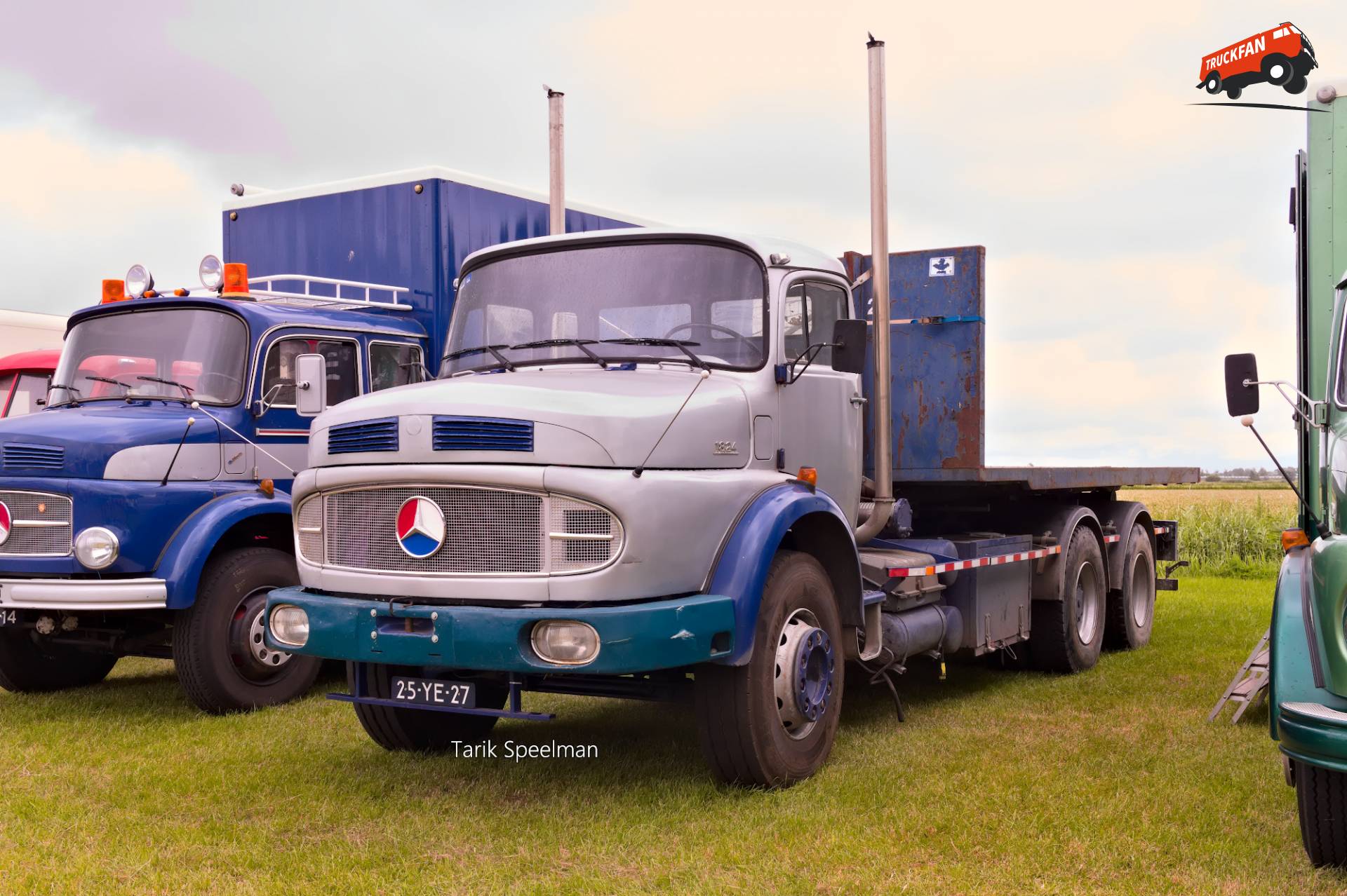 Mercedes-Benz 1824 vrachtwagen met kenteken 25-YE-27