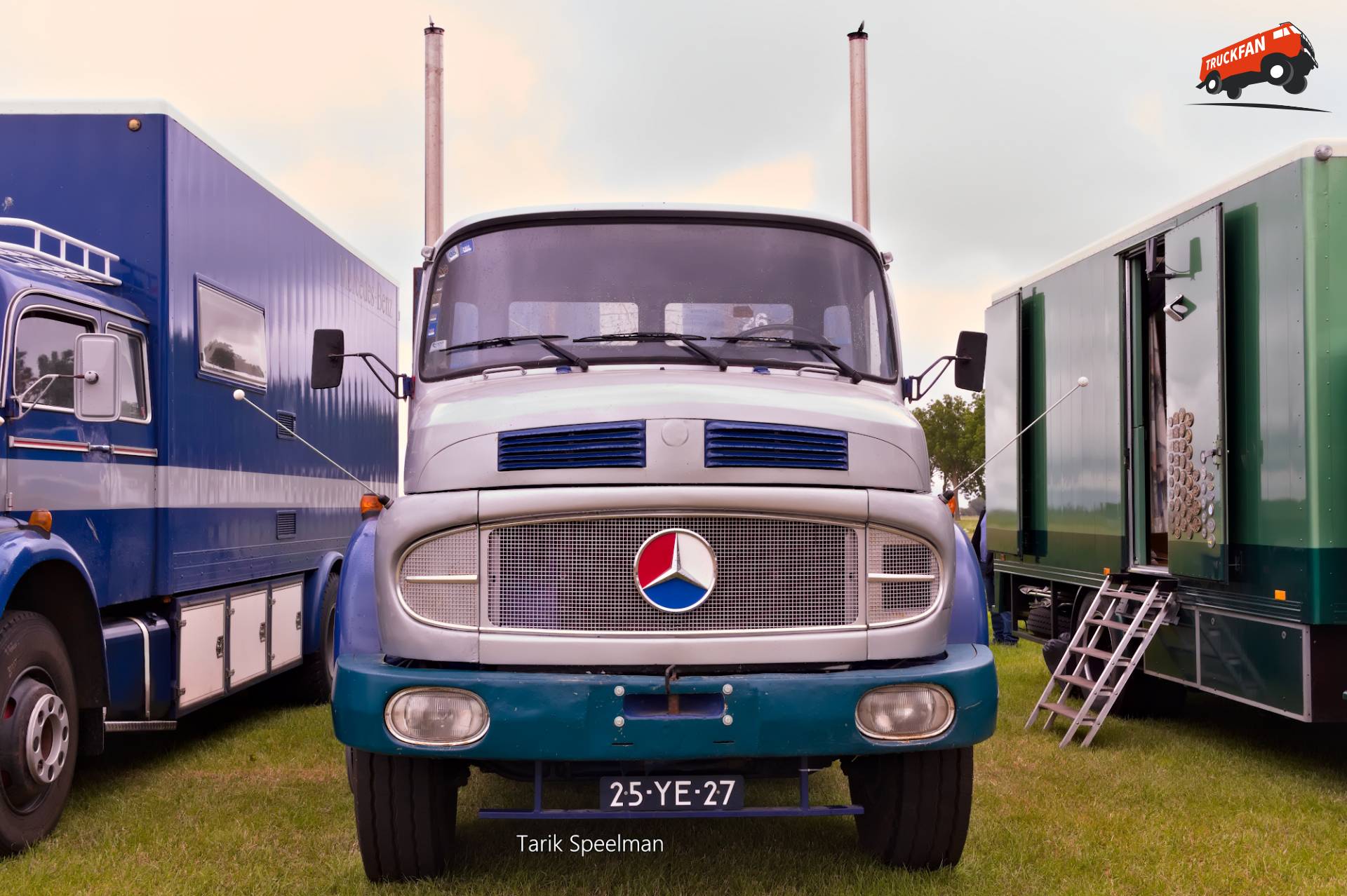 Mercedes-Benz 1824 haakarm vrachtwagen 25-YE-27