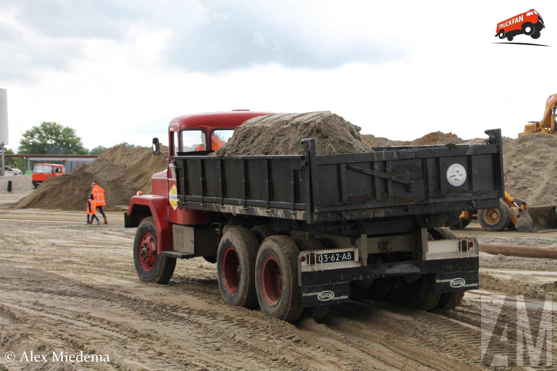 Terberg N1100 van de firma Ossenblok op een evenement in Markelo