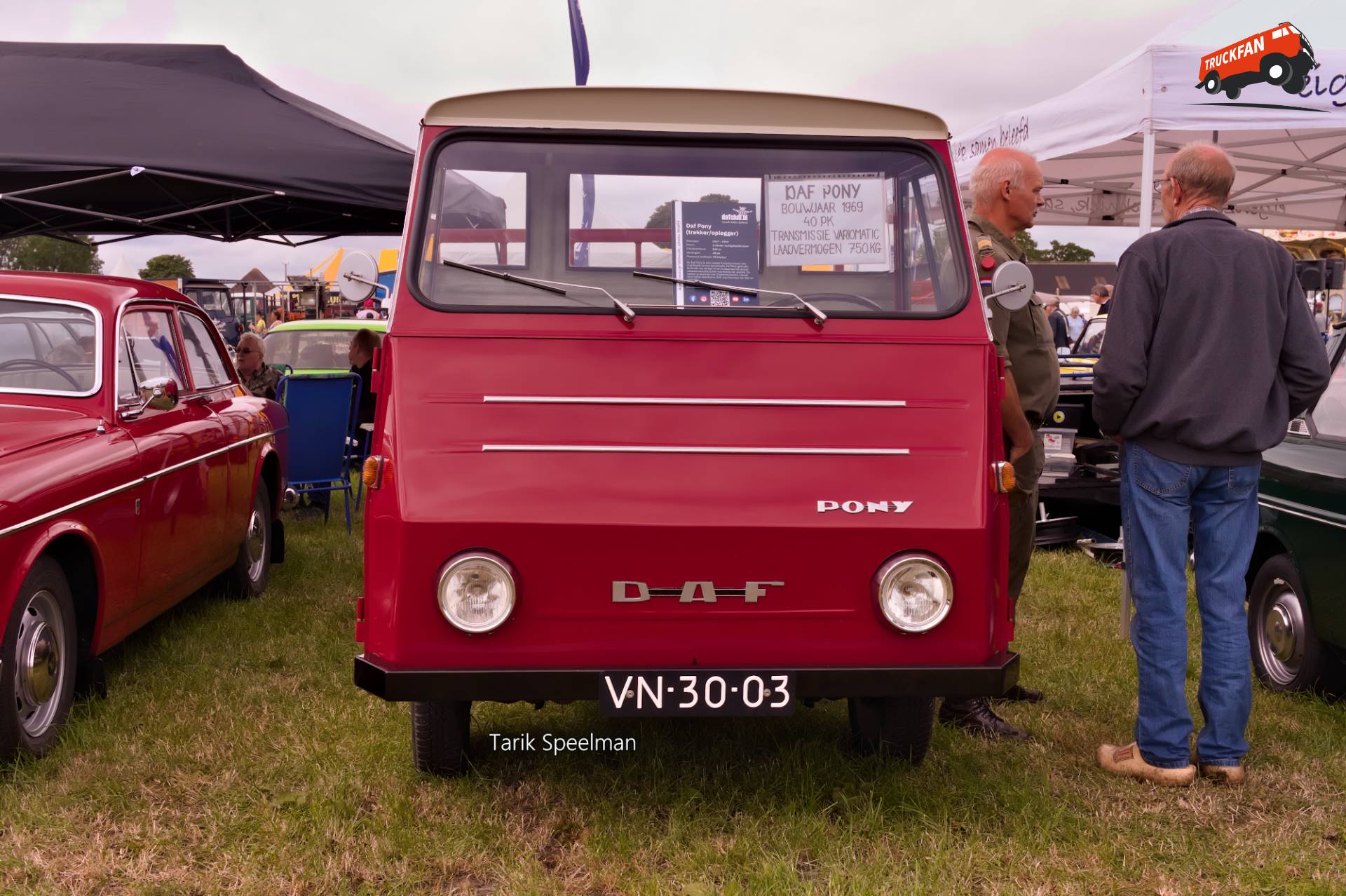 DAF Pony met kenteken VN-30-03 in Hensbroek