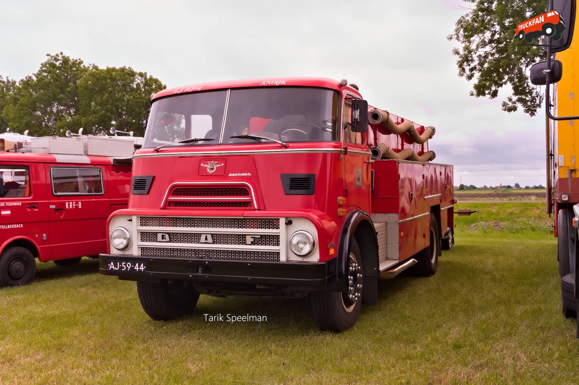 DAF 2200 brandweerwagen met kenteken AJ-59-44