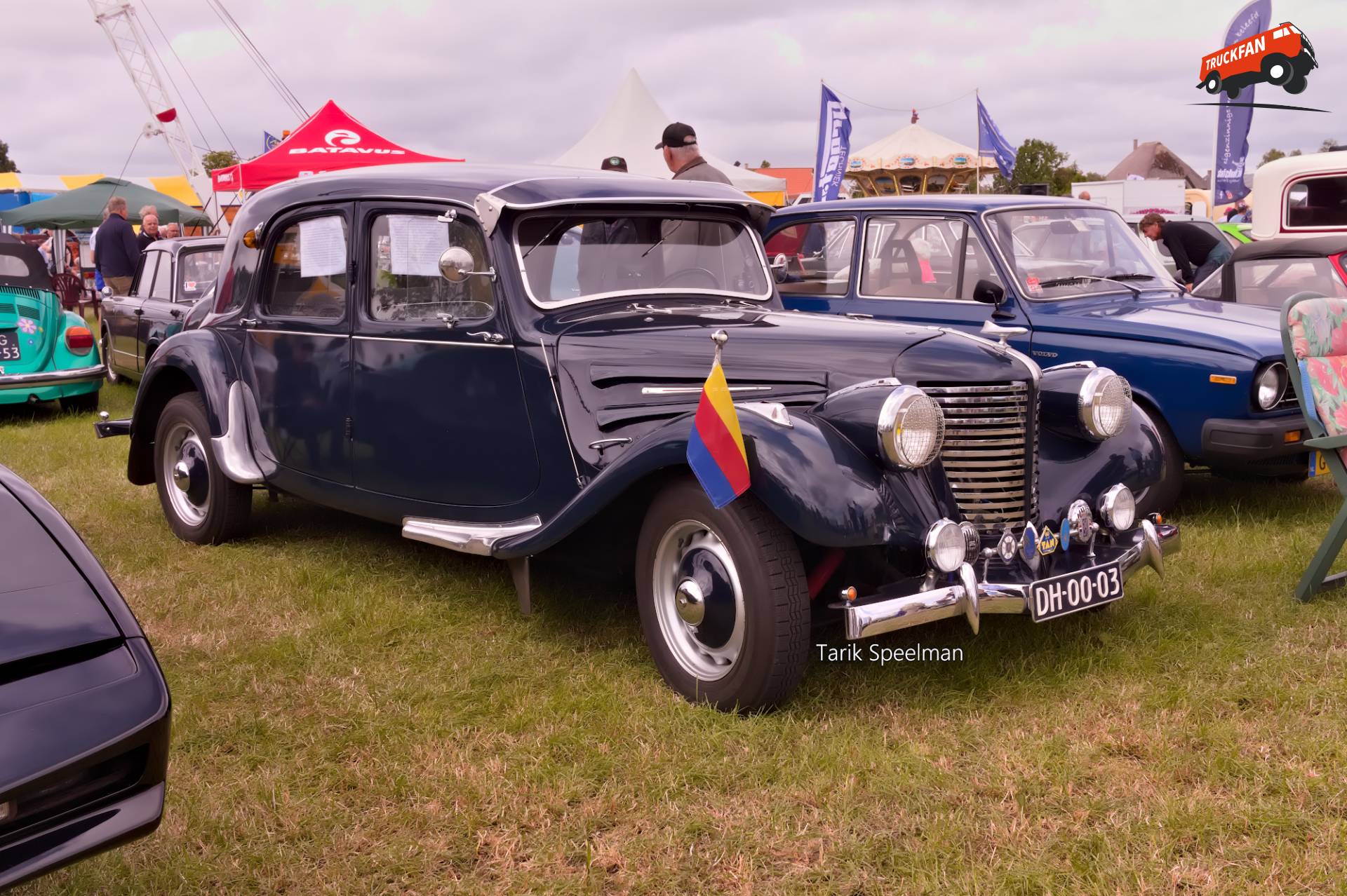 Citroën 11B personenvervoer in Hensbroek