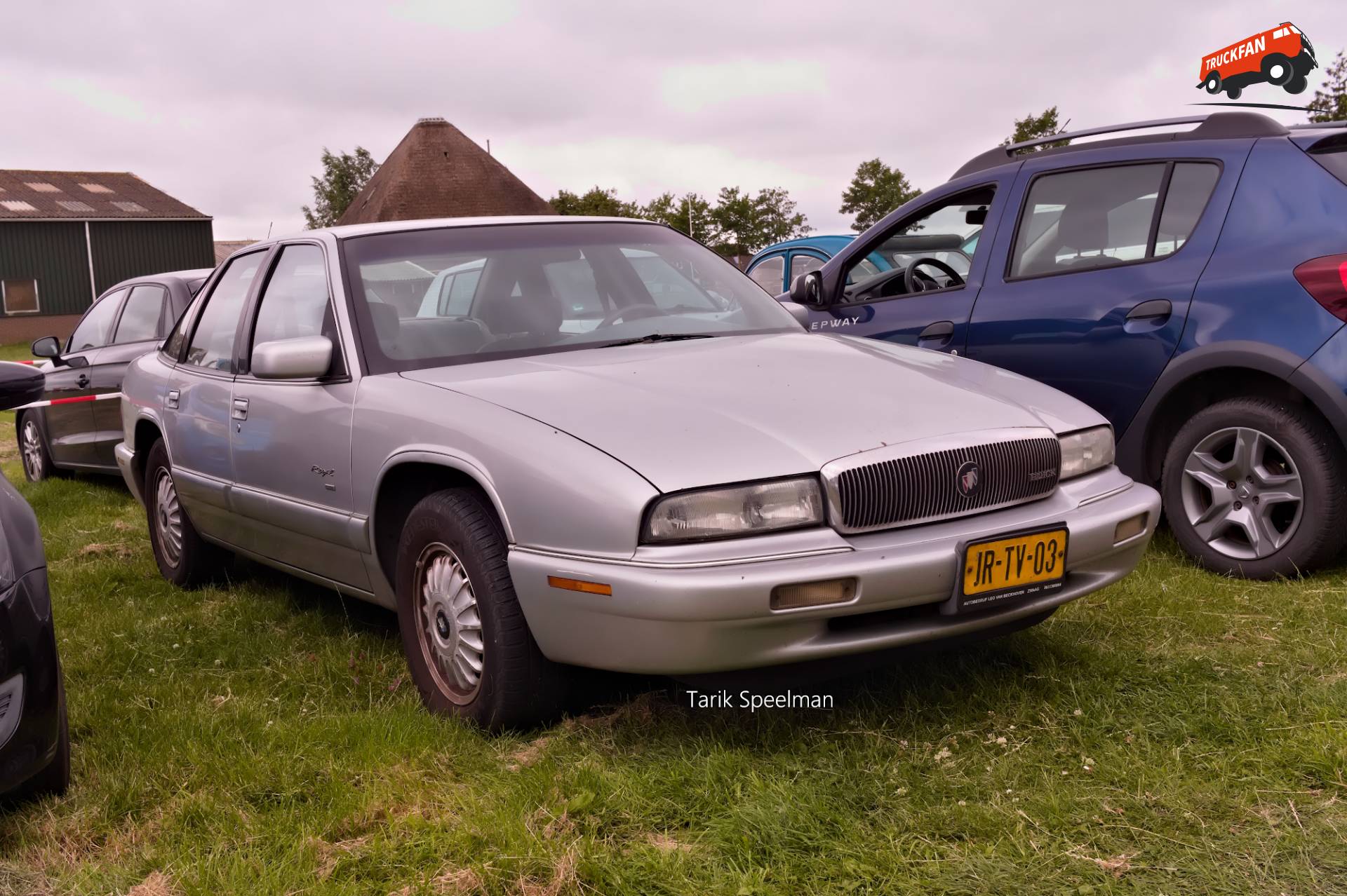 Buick Regal Custom personenvervoer in Hensbroek