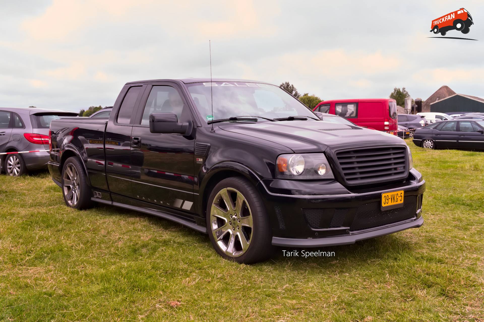 Ford F150 Saleen S331 SC Pick-Up Truck