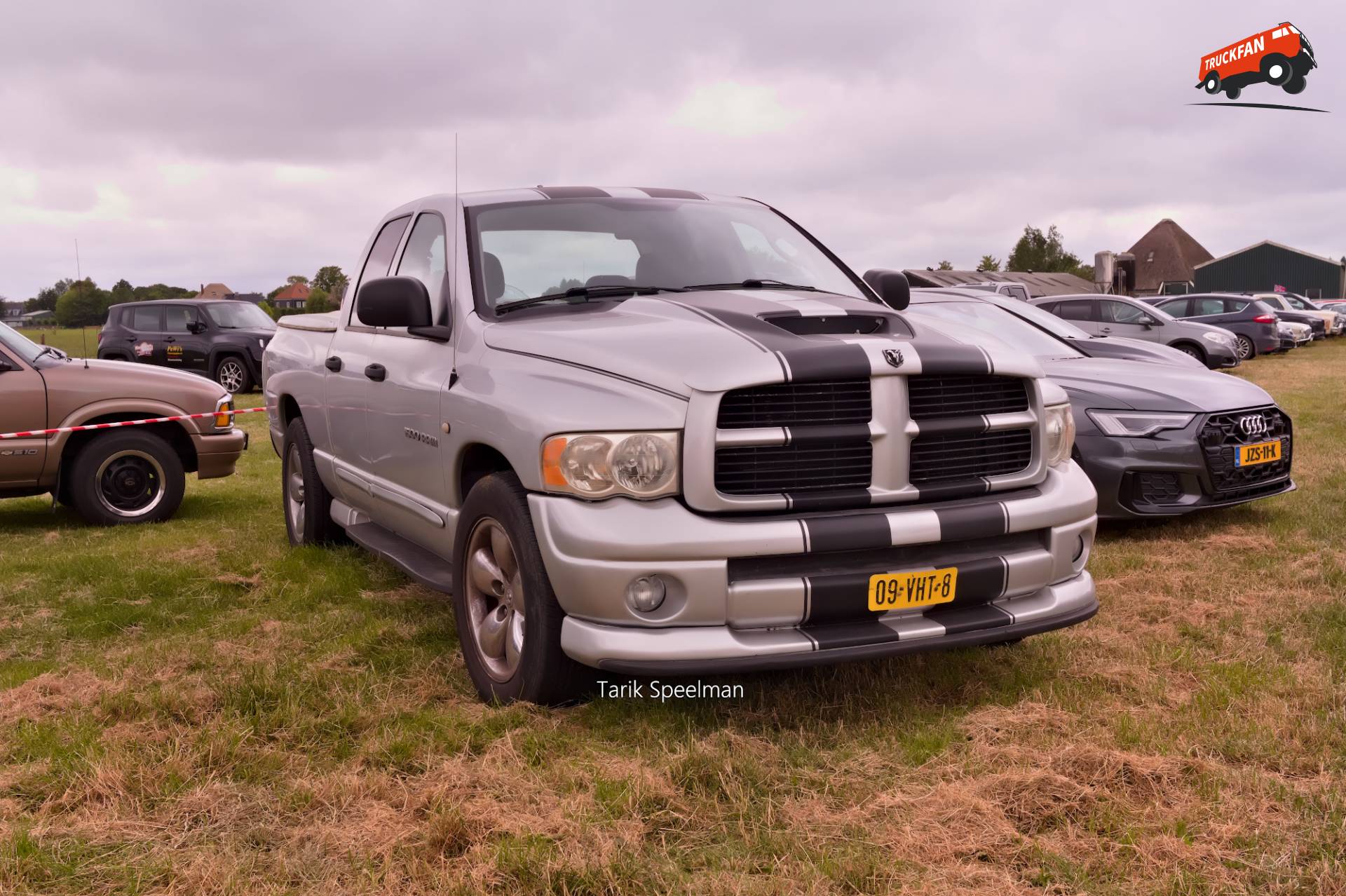 Dodge Ram Pick-Up Truck in Hensbroek