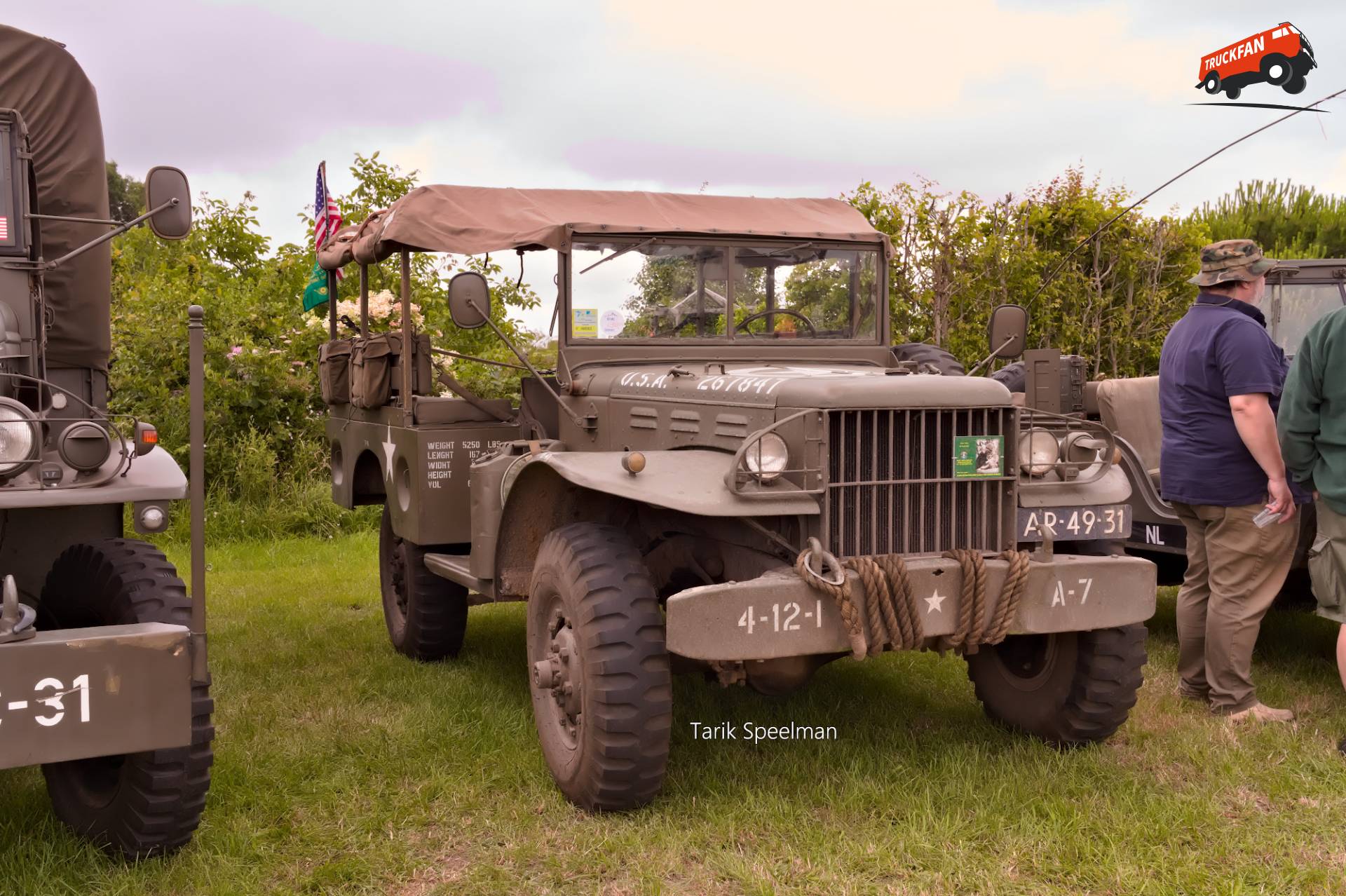 Dodge WC51 met kenteken AR-49-31 in Hensbroek