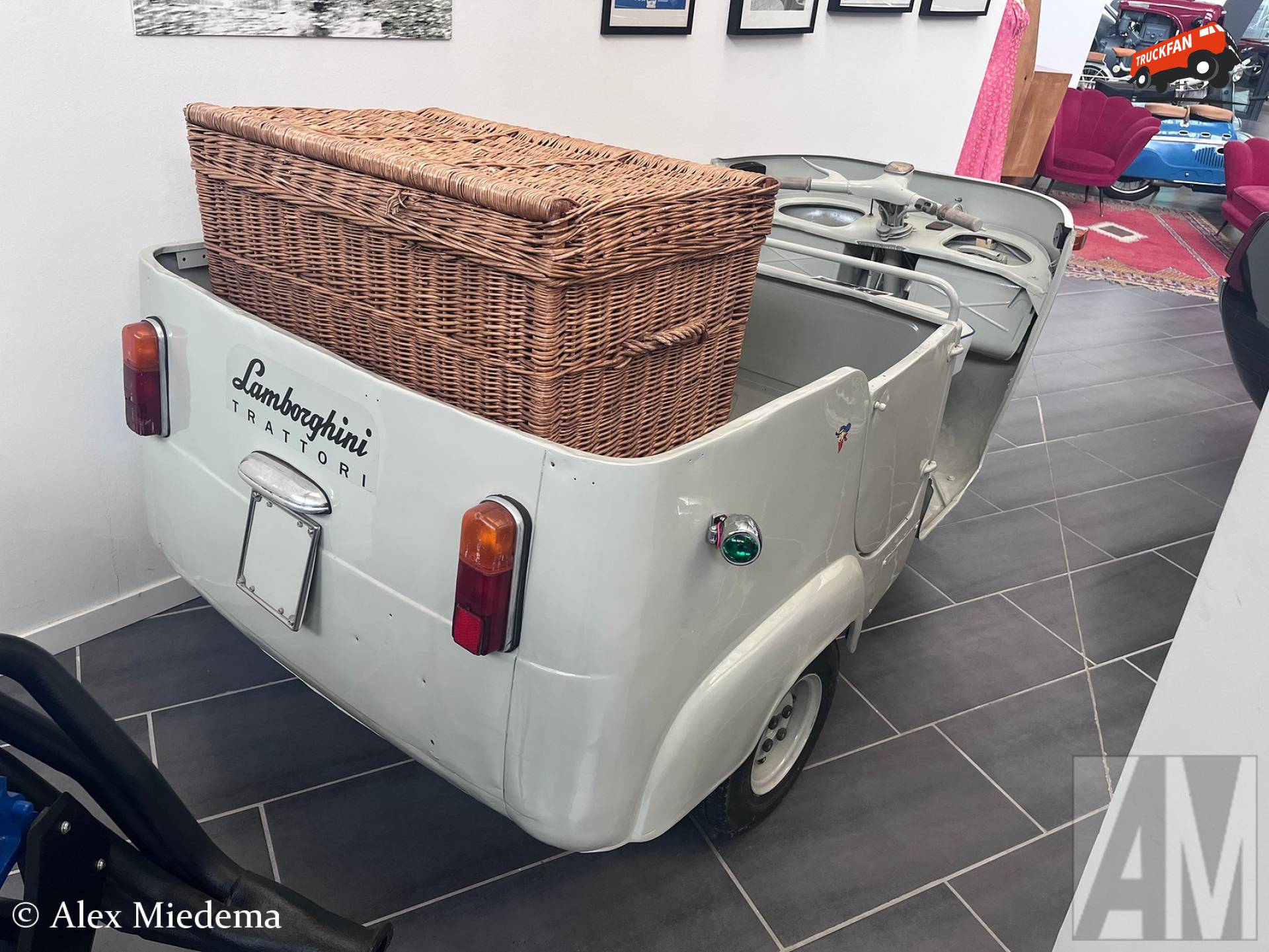 Piaggio Ape Car in Museo Ferruccio Lamborghini